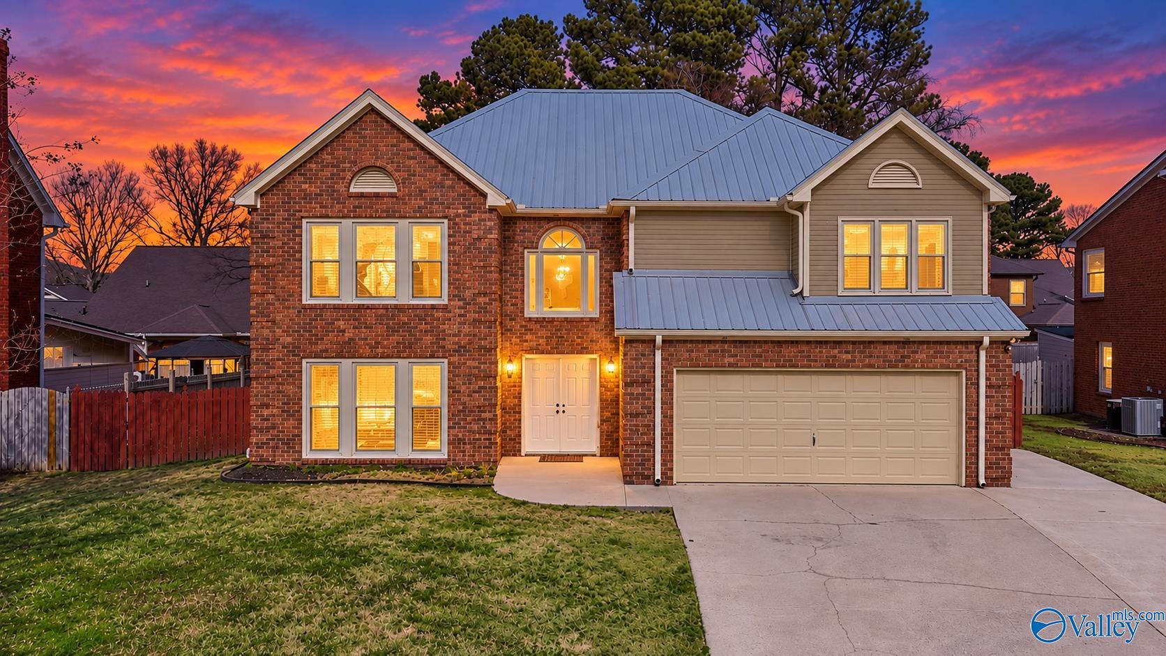 1817 Gallop Dr, Huntsville, AL 35803