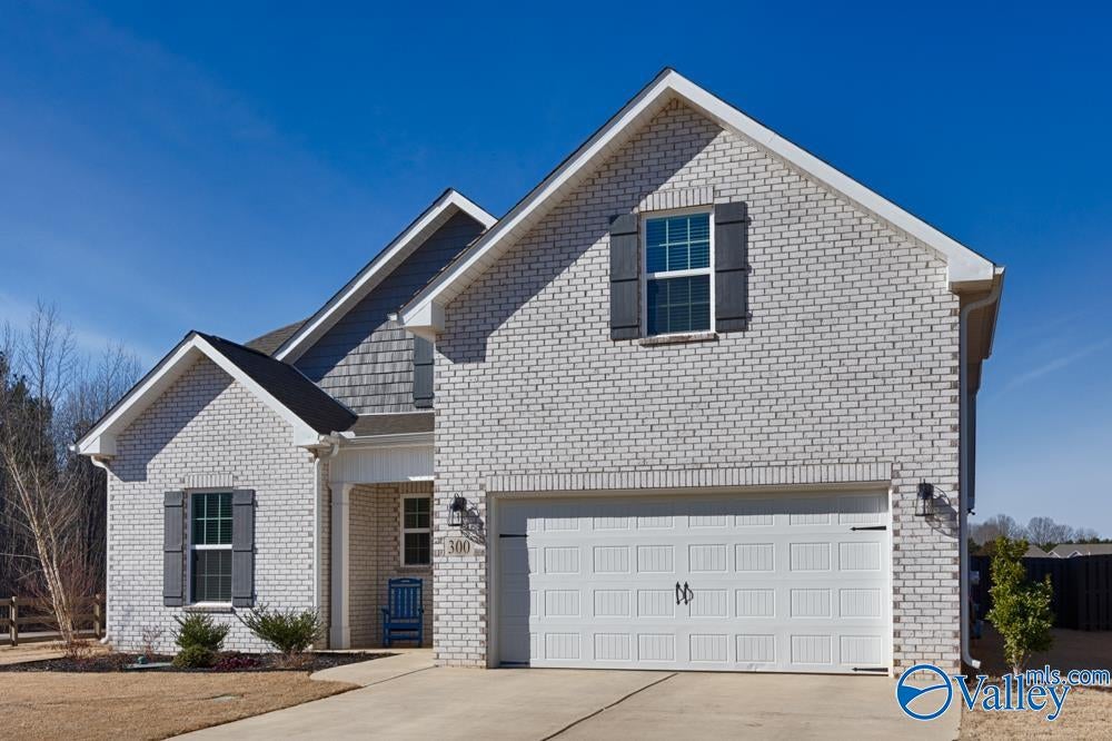 300 Kendall Downs Blvd, Toney, AL 35773
