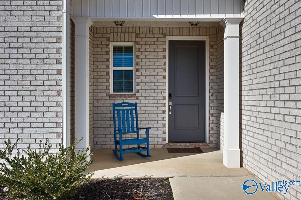 300 Kendall Downs Blvd, Toney, AL 35773 photo
