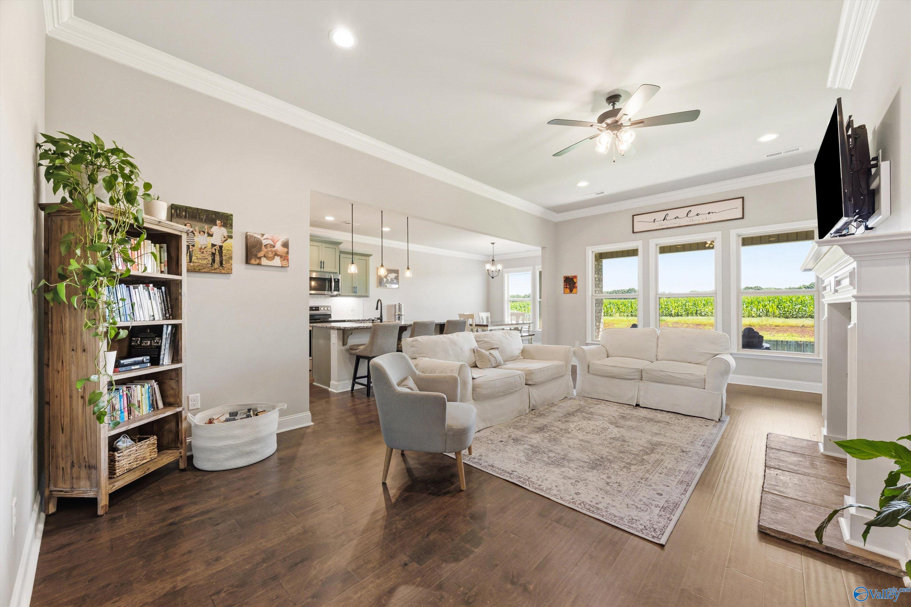 125 Amanda Deann Dr, New Market, AL 35761 photo