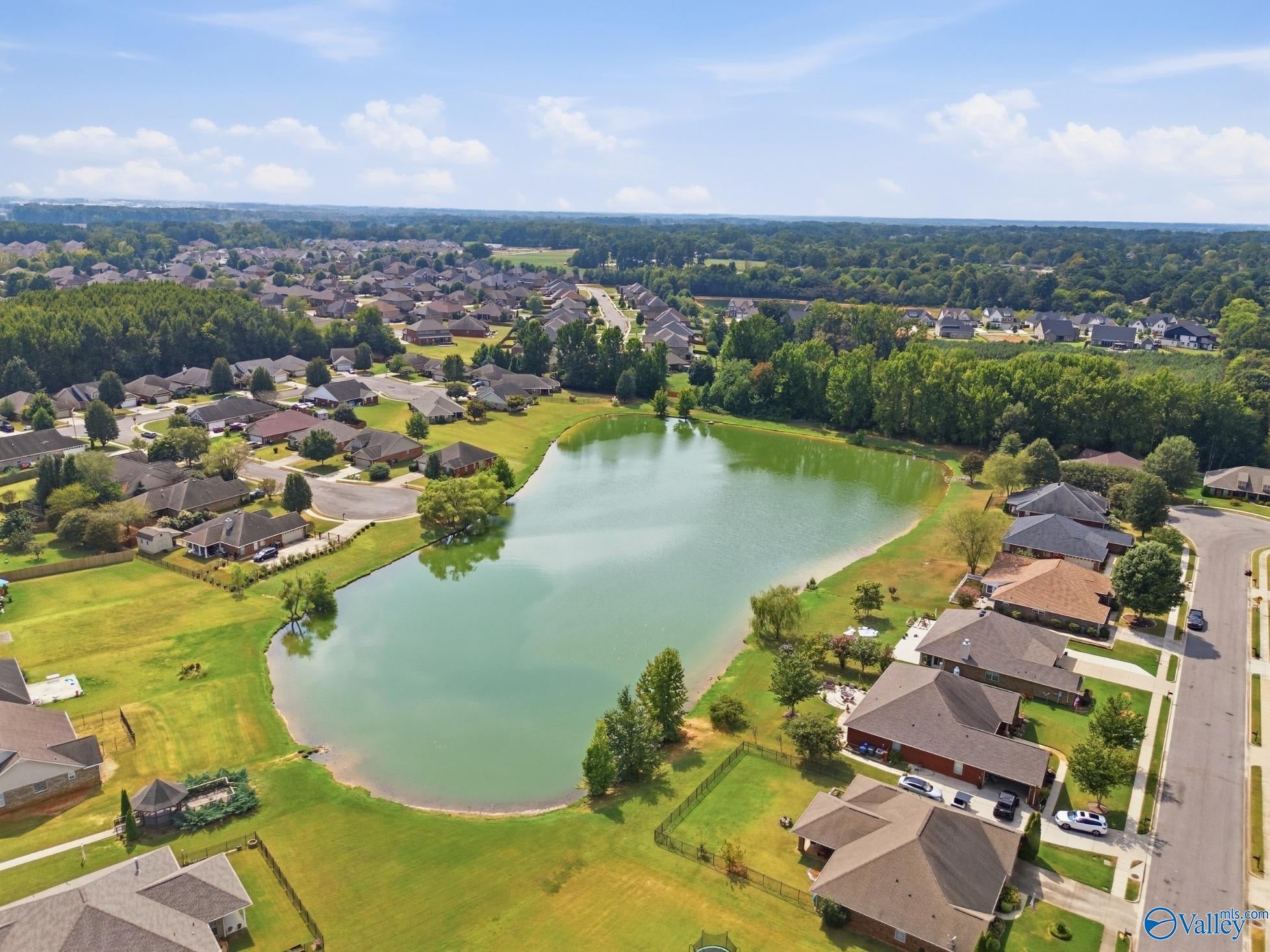 520 Summer Cove Cir, Madison, AL 35757 photo