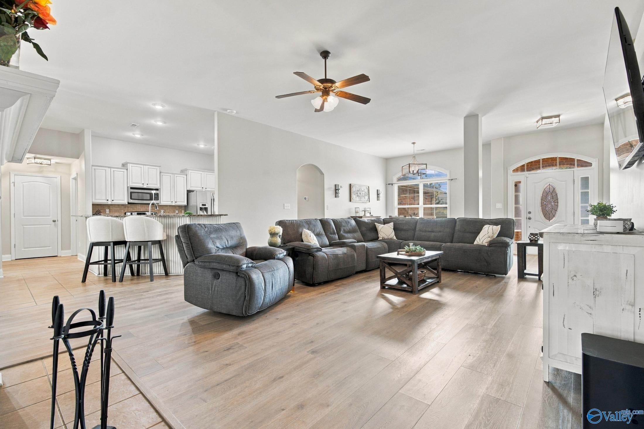 520 Summer Cove Cir, Madison, AL 35757 photo
