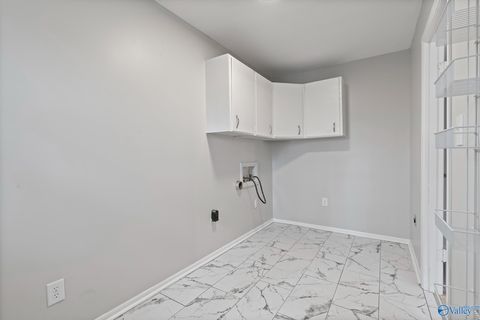 Single Family Residence in Hazel Green AL 118 Pauline Drive 24.jpg