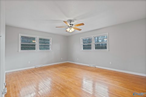 Single Family Residence in Hazel Green AL 118 Pauline Drive 22.jpg