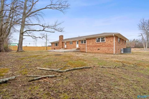 Single Family Residence in Hazel Green AL 118 Pauline Drive 26.jpg