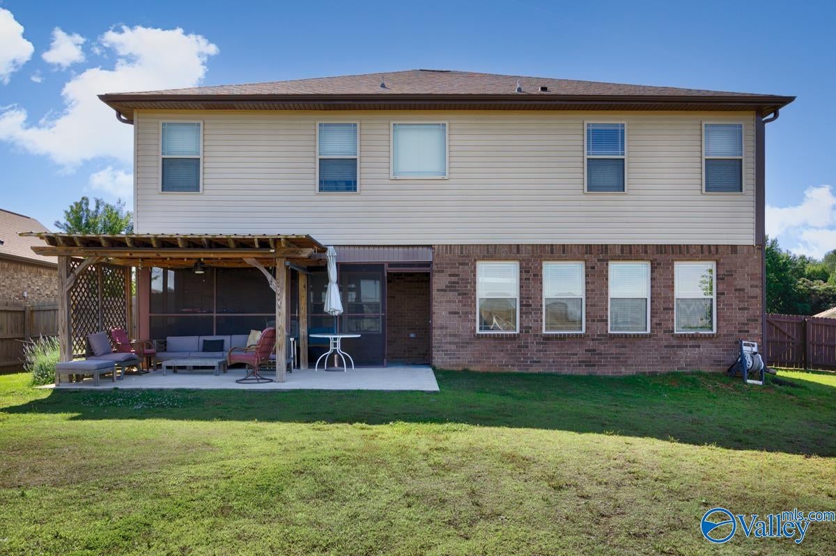 213 Maggie Mance Ln, Harvest, AL 35749 photo