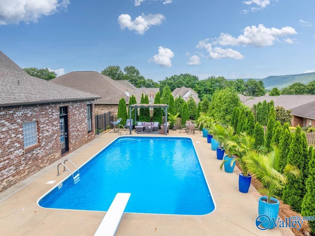 2905 Barn Cir, Owens Cross Roads, AL 35763 photo