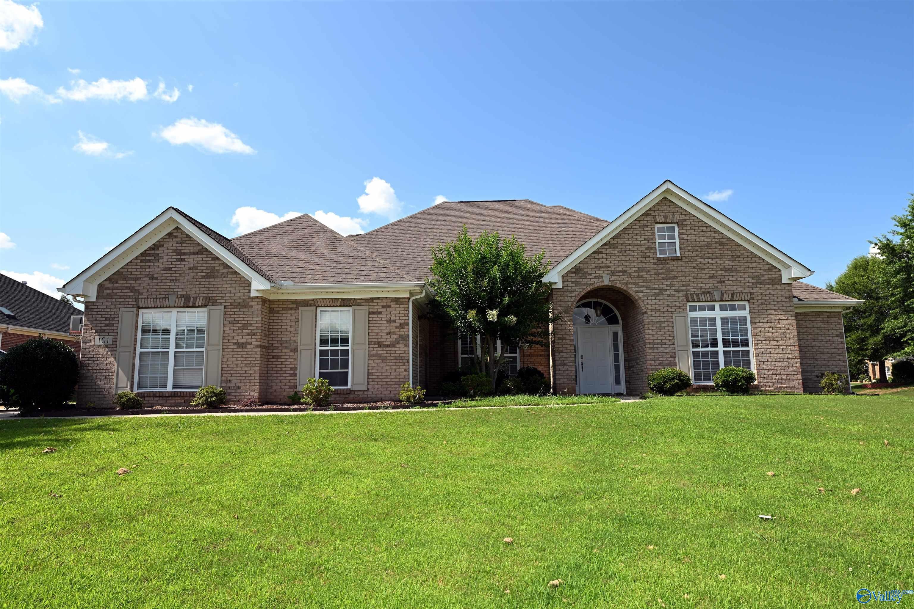 101 Misty Glen Dr, Madison, AL 35757 photo