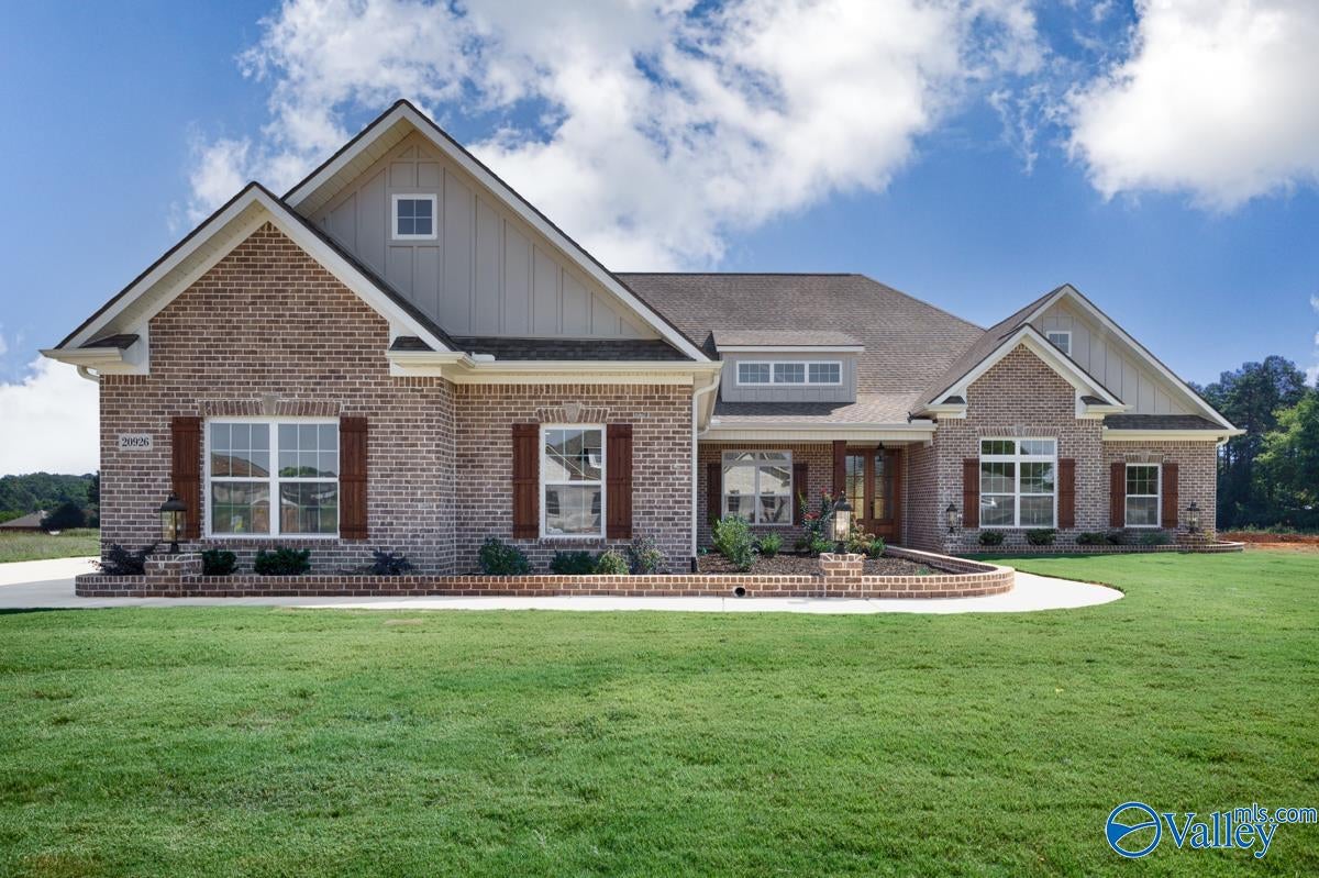 20926 Calcutta St, Athens, AL 35611