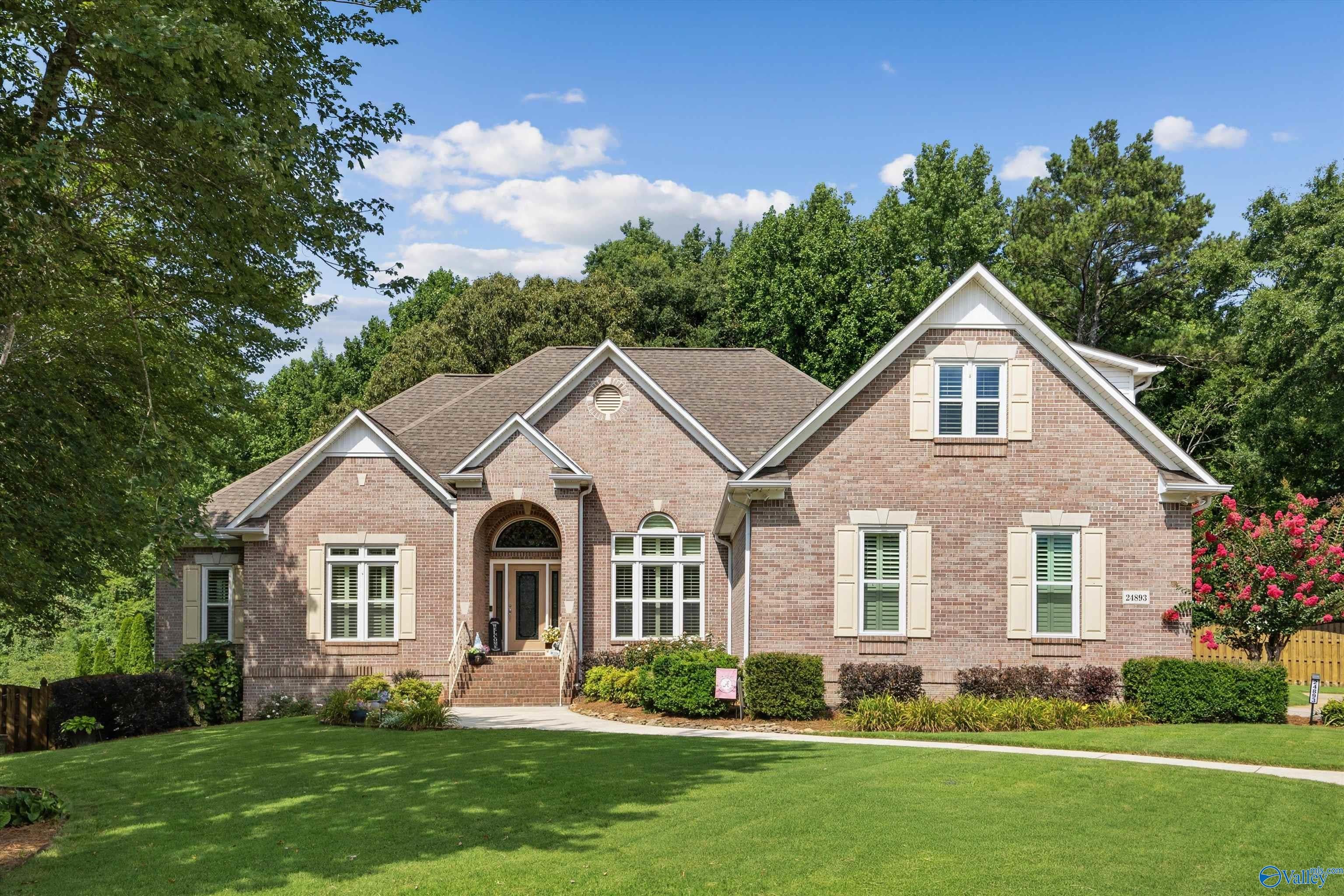 24893 Deer Ridge Ln, Athens, AL 35613