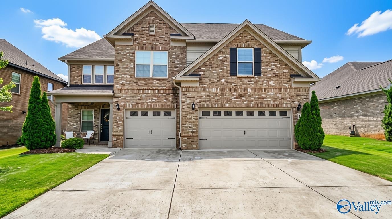 121 Count Fleet Ct, Madison, AL 35756