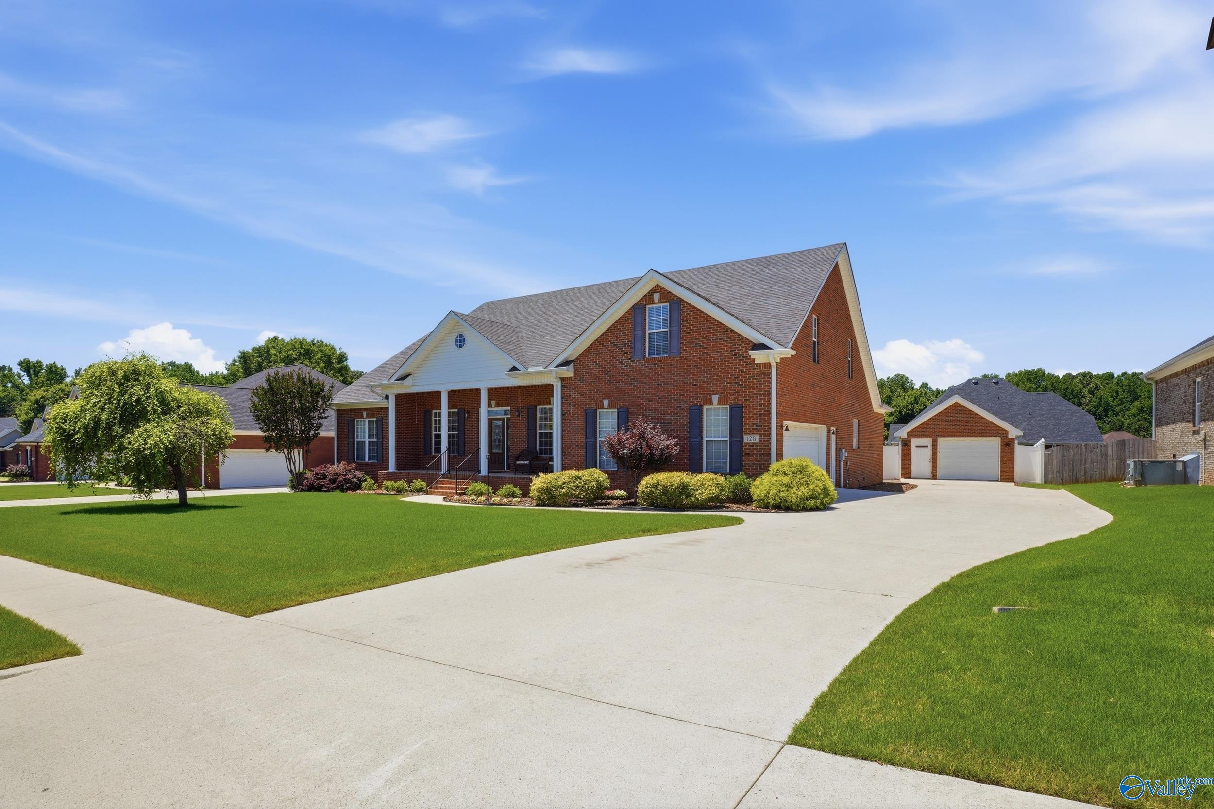128 Spearpoint Ln, Meridianville, AL 35759 photo