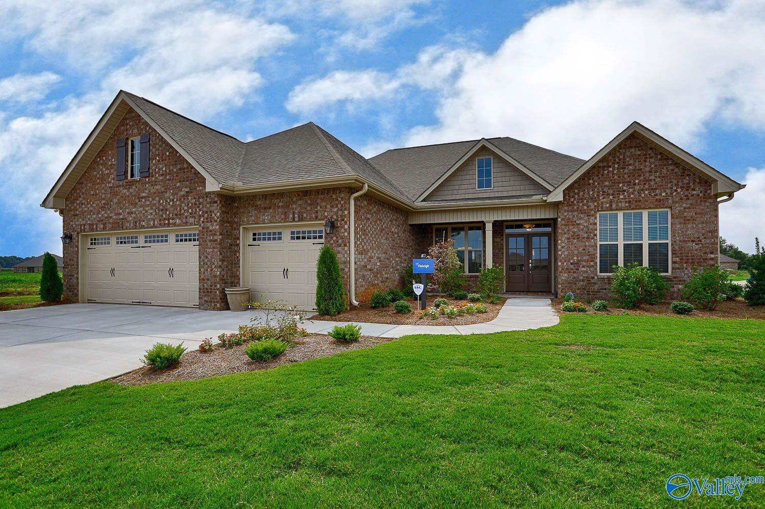 109 Bella Kate Dr, Meridianville, AL 35759