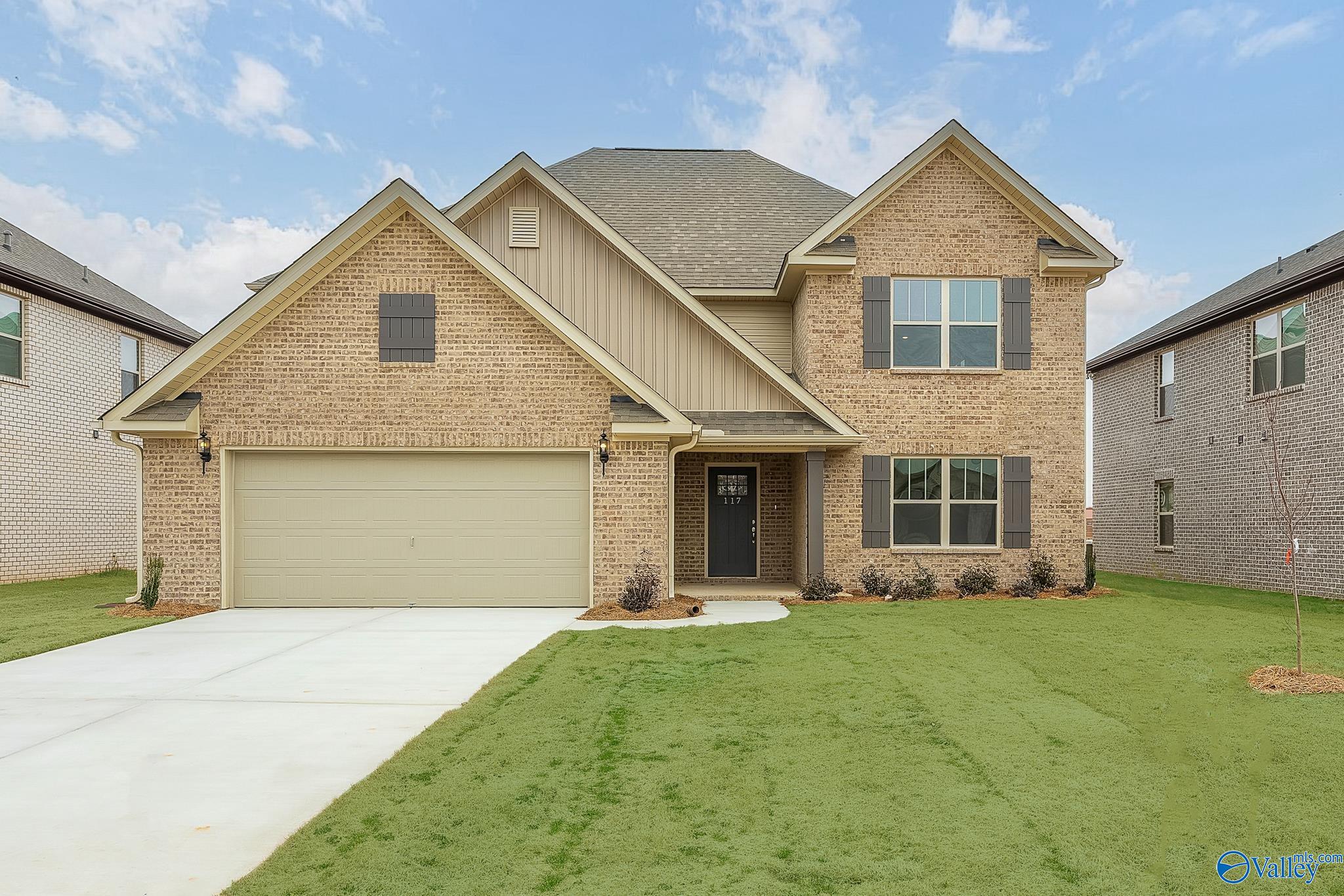 SHELBURNE Huffman St, Hazel Green, AL 35750