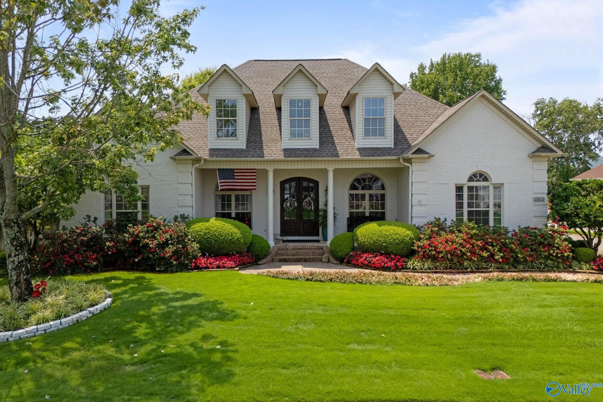 4804 Saddle Ridge Dr, Owens Cross Roads, AL 35763