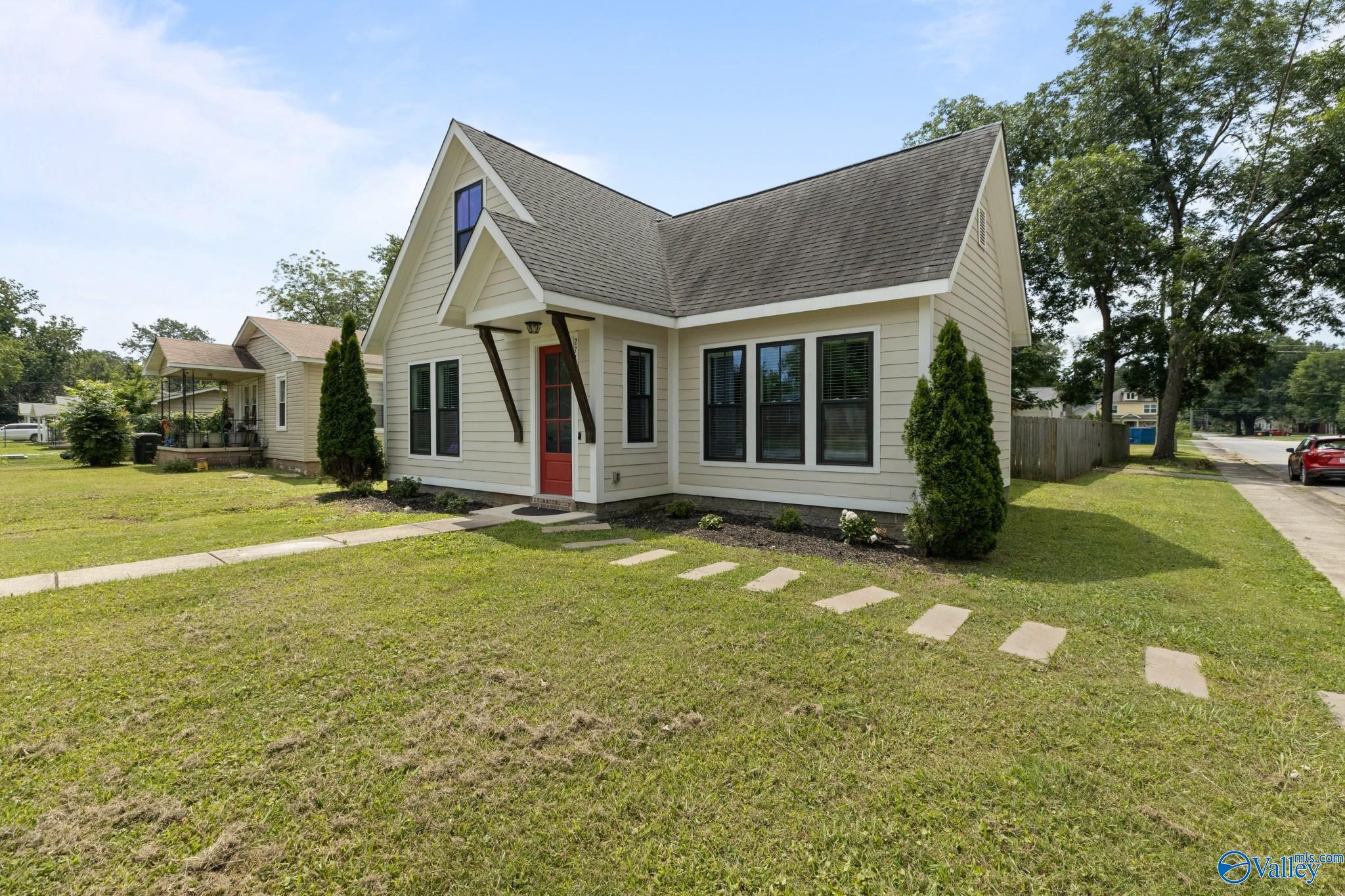 2715 6th Ave, Huntsville, AL 35805