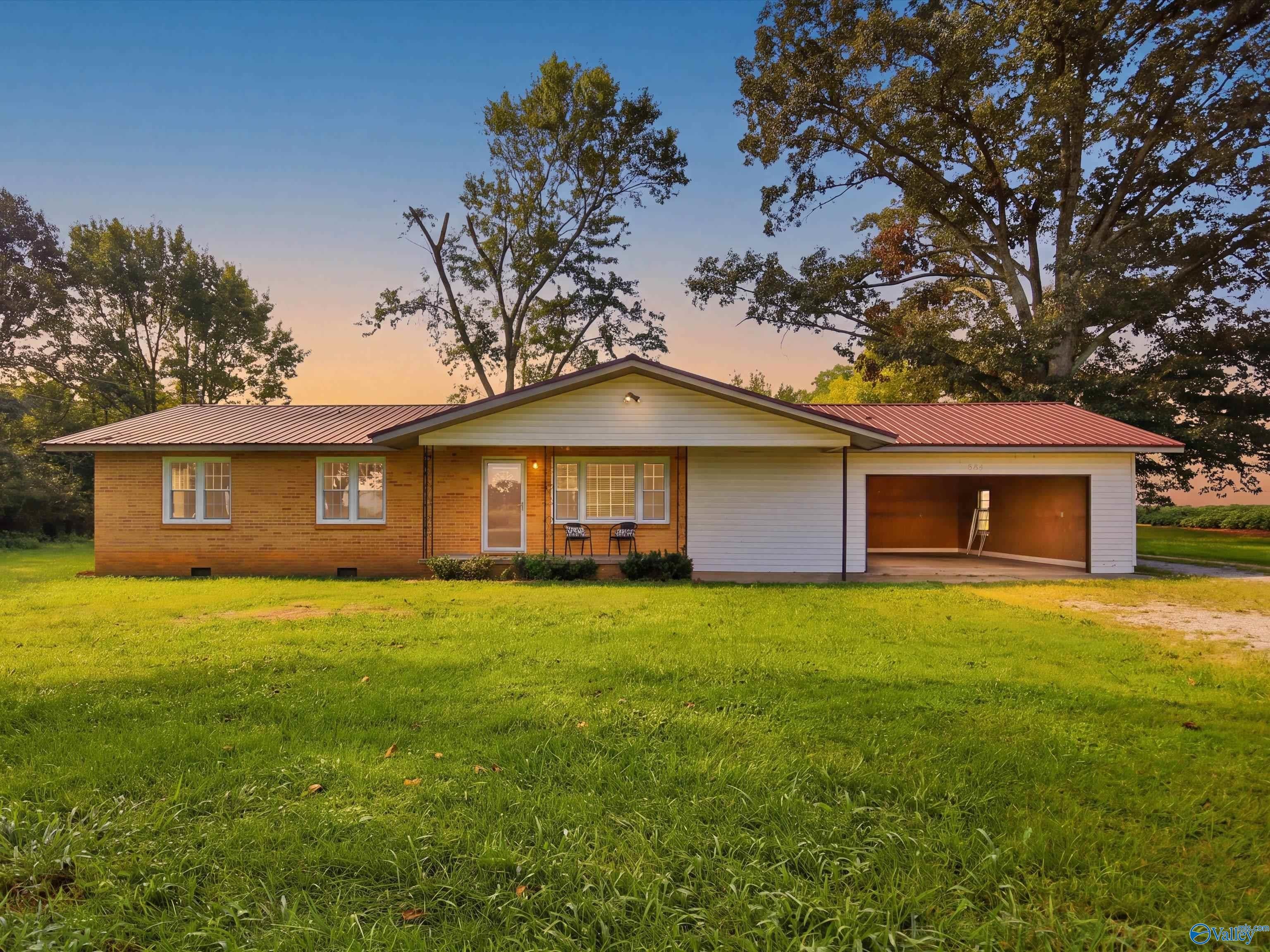 2150 Joe Quick Rd, New Market, AL 35763