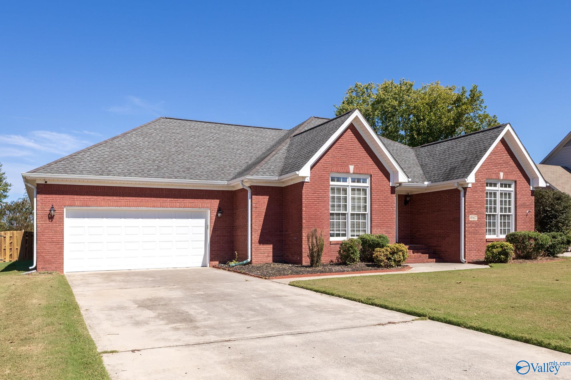 4907 Bridgehampton Rd, Owens Cross Roads, AL 35763 photo