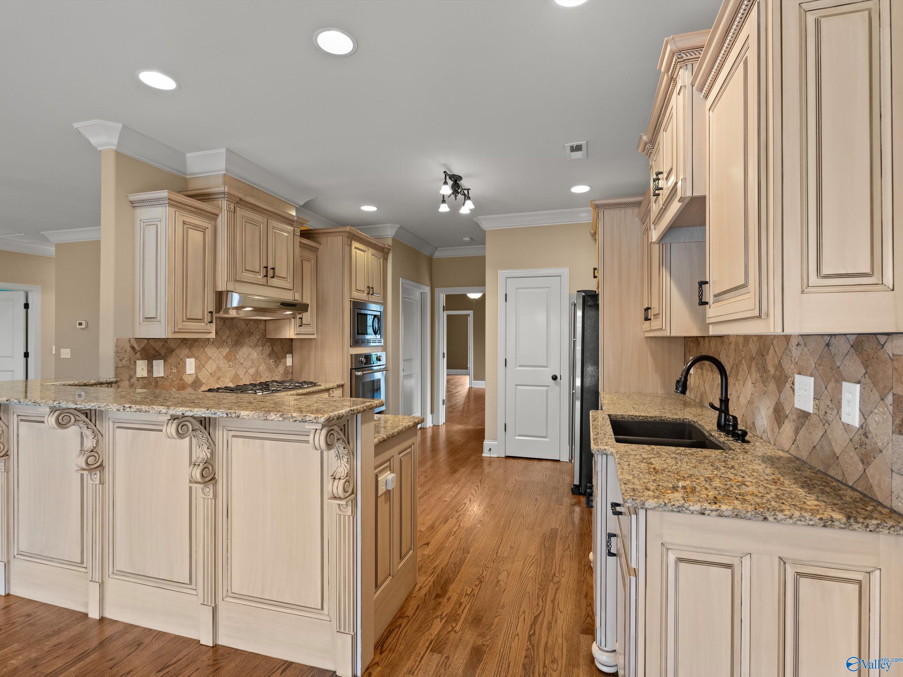 103 Cedar Valley Ct, Harvest, AL 35749 photo
