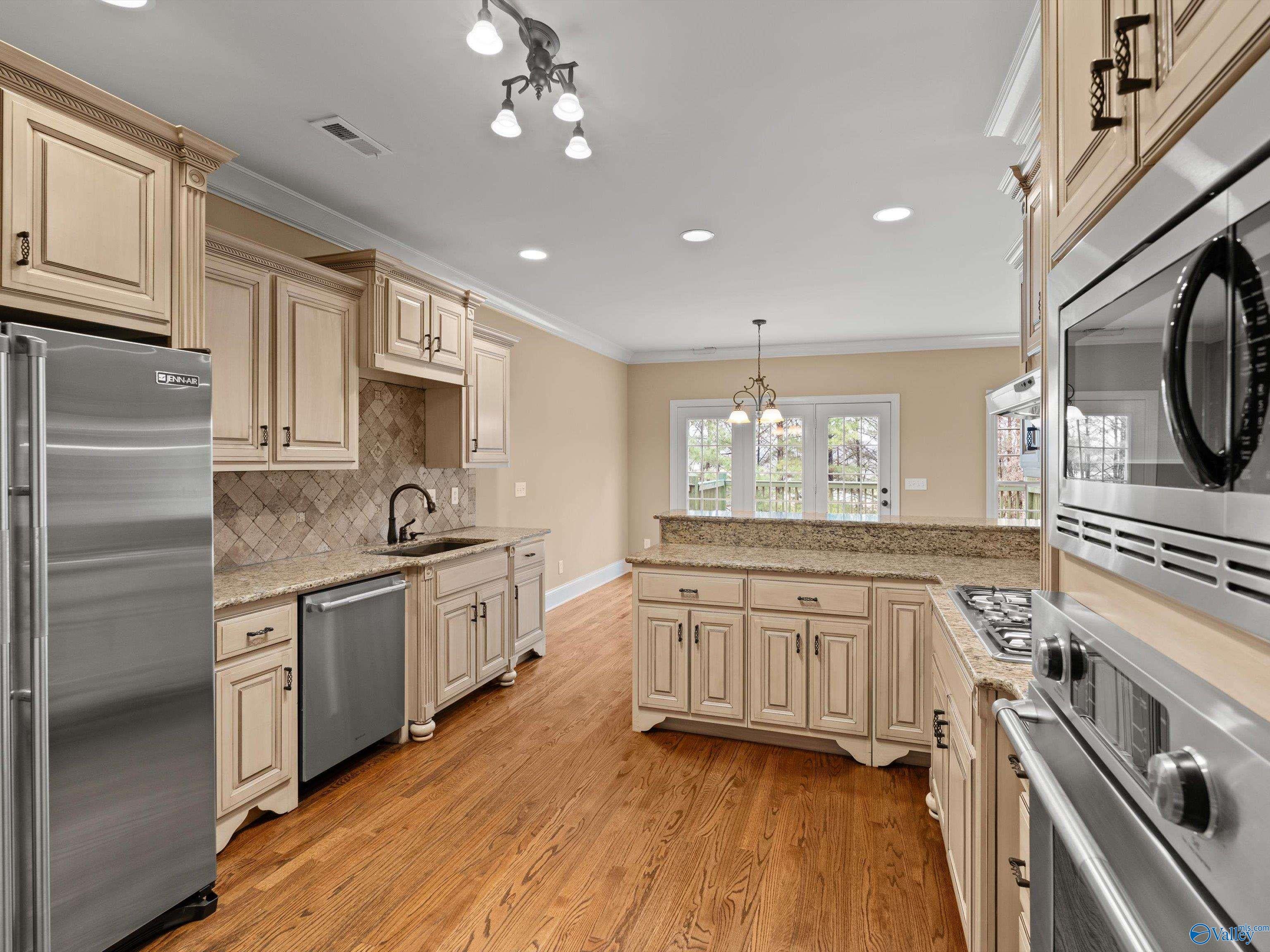 103 Cedar Valley Ct, Harvest, AL 35749 photo