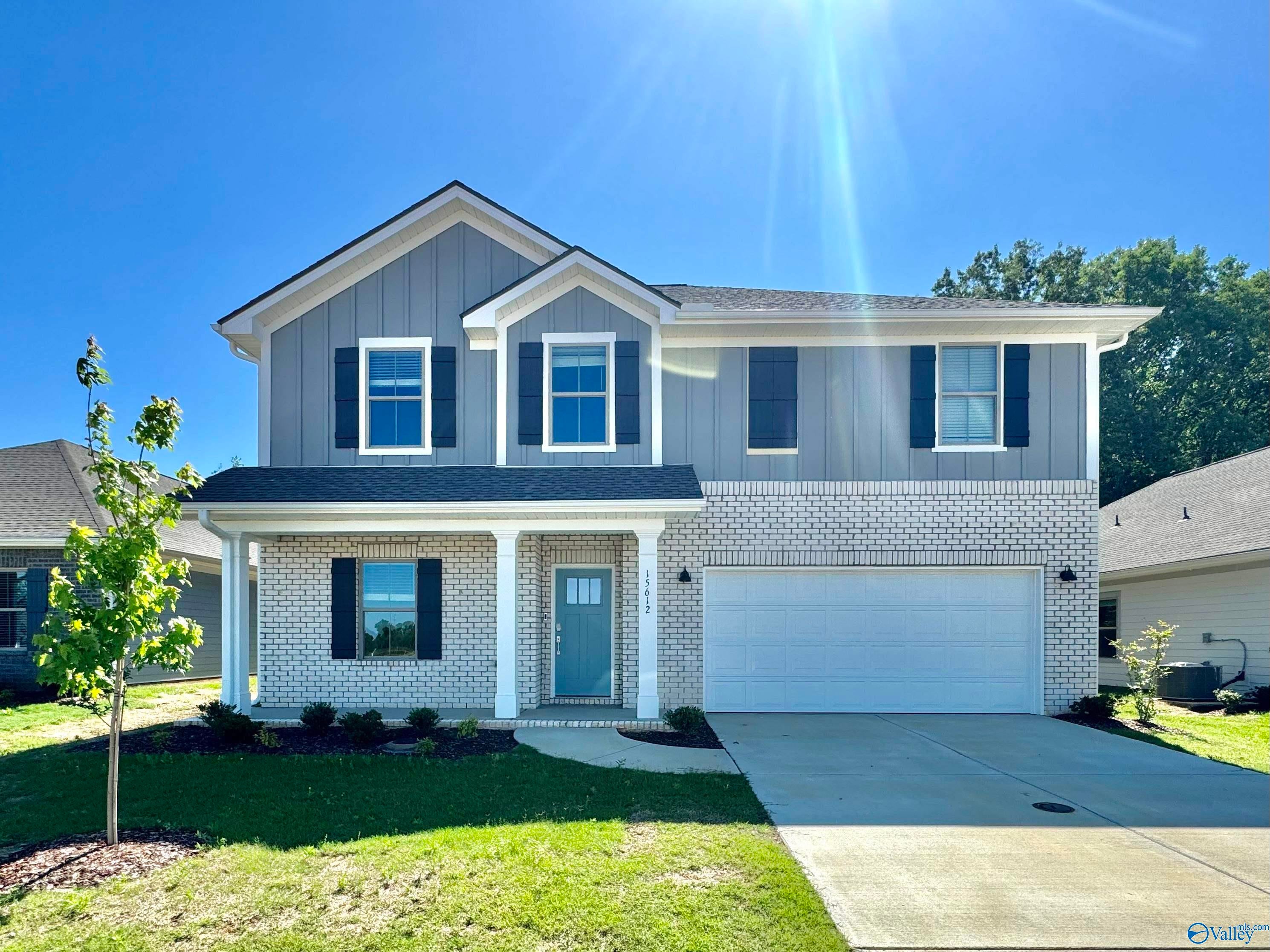 7209 Holly Creek Dr, Owens Cross Roads, AL 35763