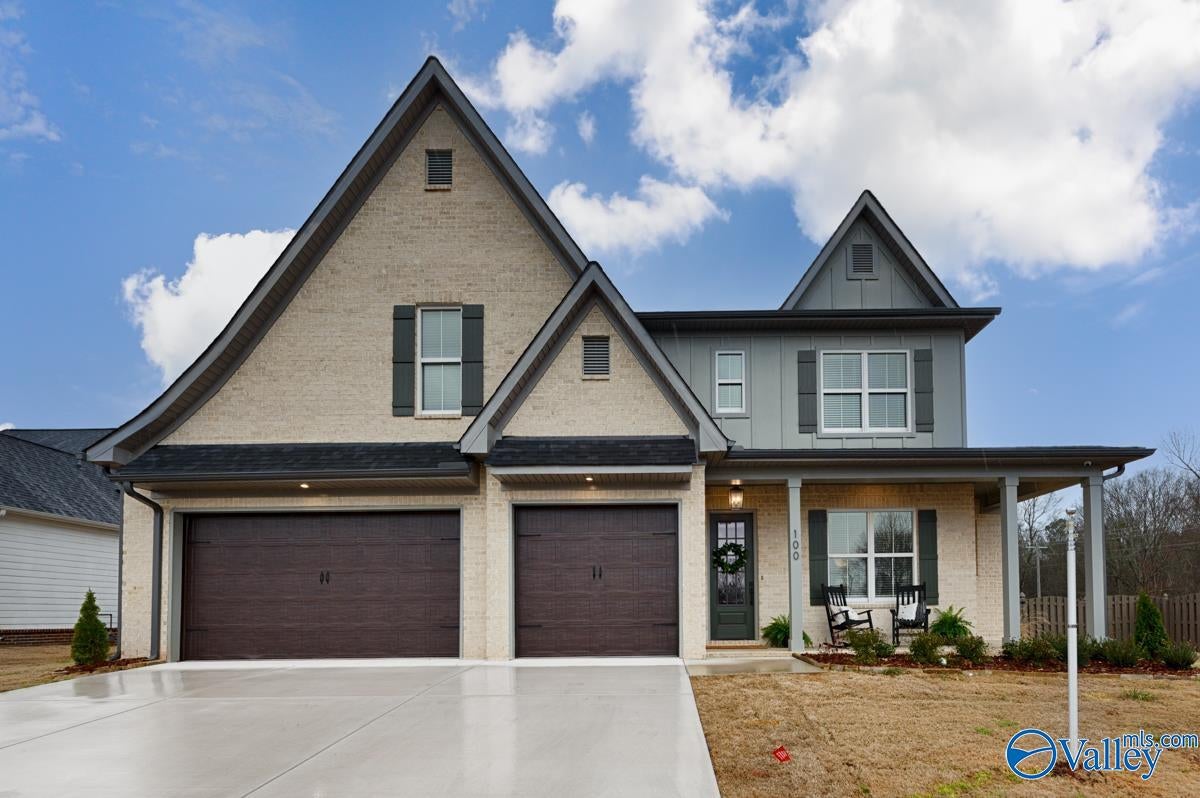 100 Parkland Hill Trce, Madison, AL 35756