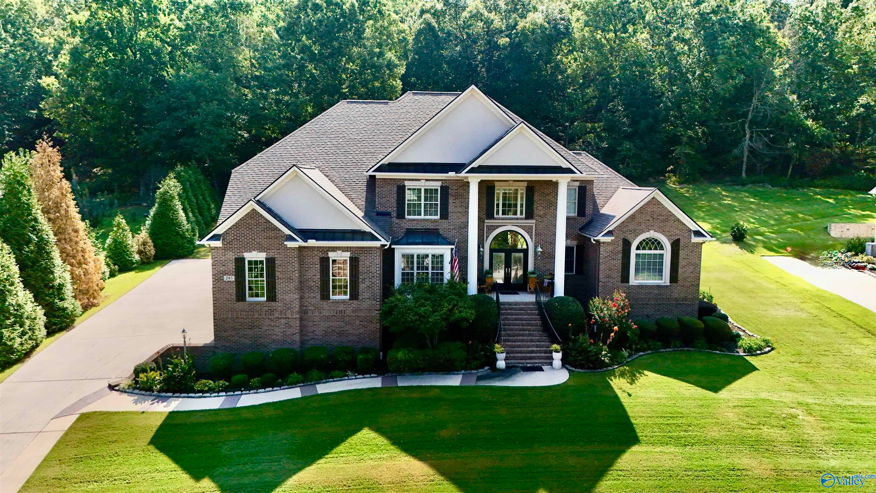 245 Wedgewood Terrace Rd, Madison, AL 35757