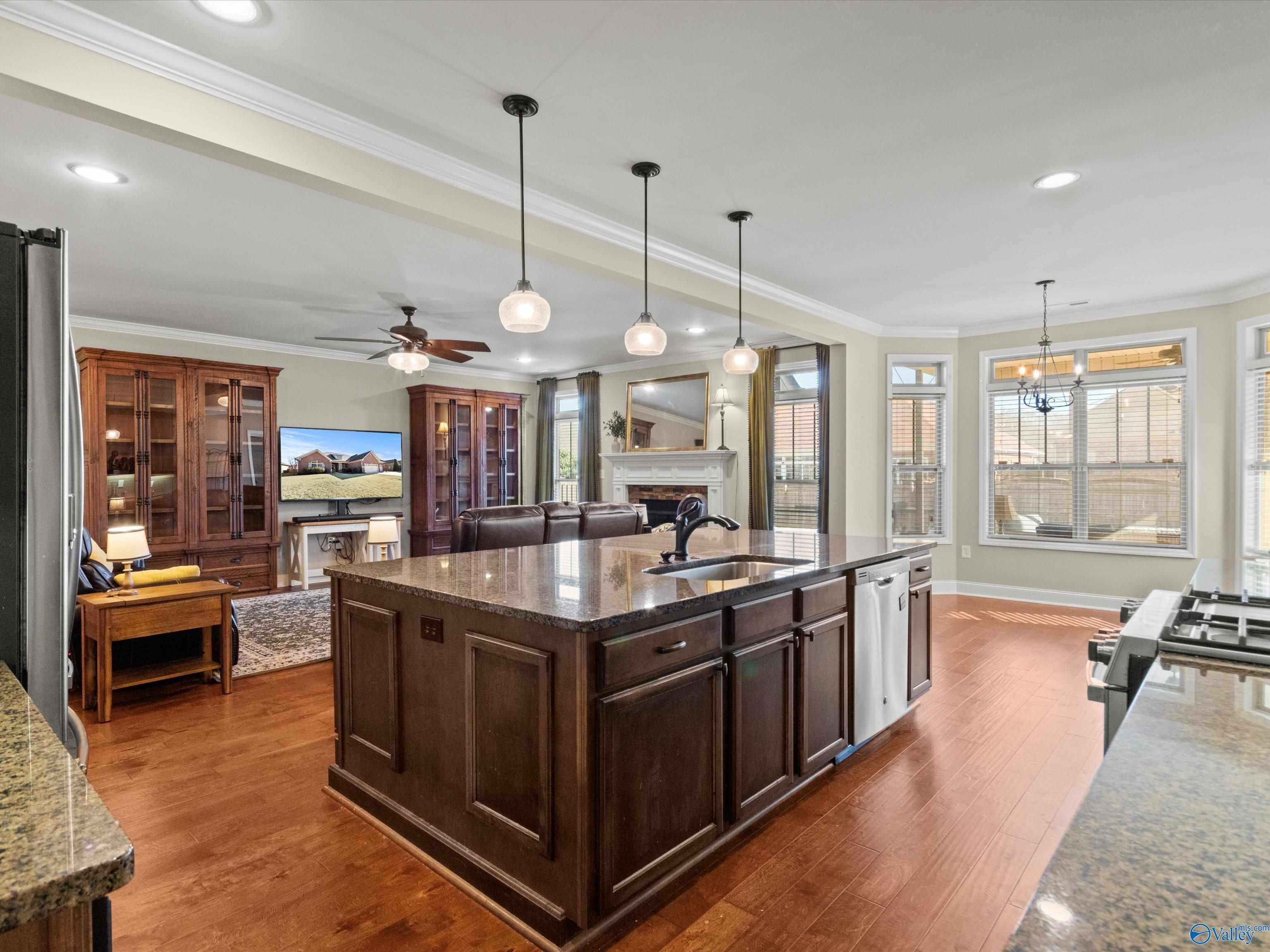 117 Autumn Cove Dr, Madison, AL 35756