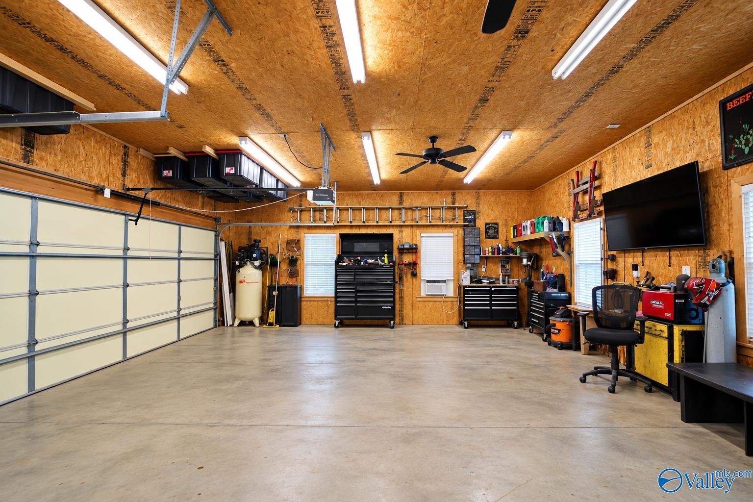 14866 Capstone Ln, Athens, AL 35613 photo