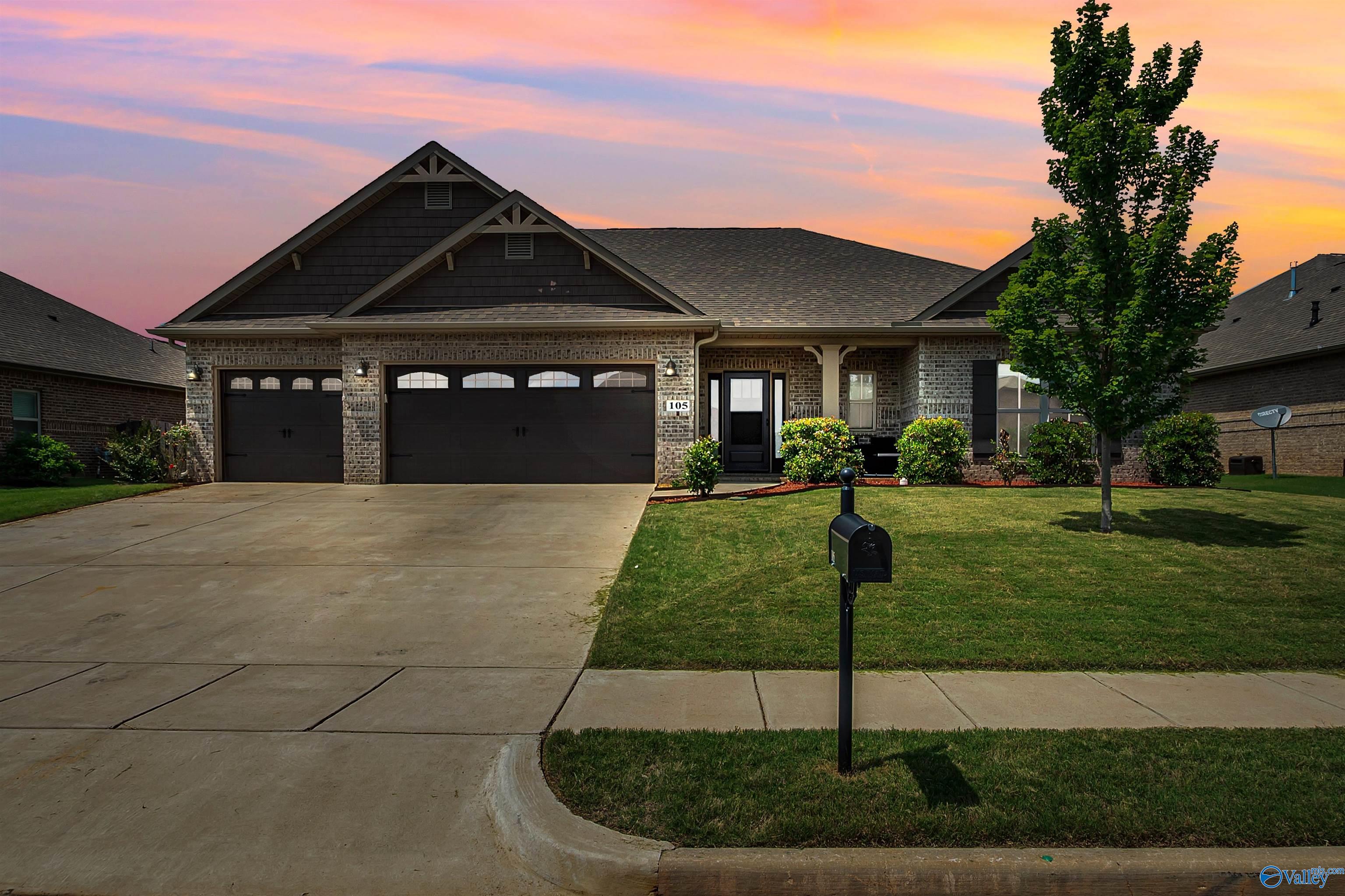 105 Tannenbaum Dr, Meridianville, AL 35759