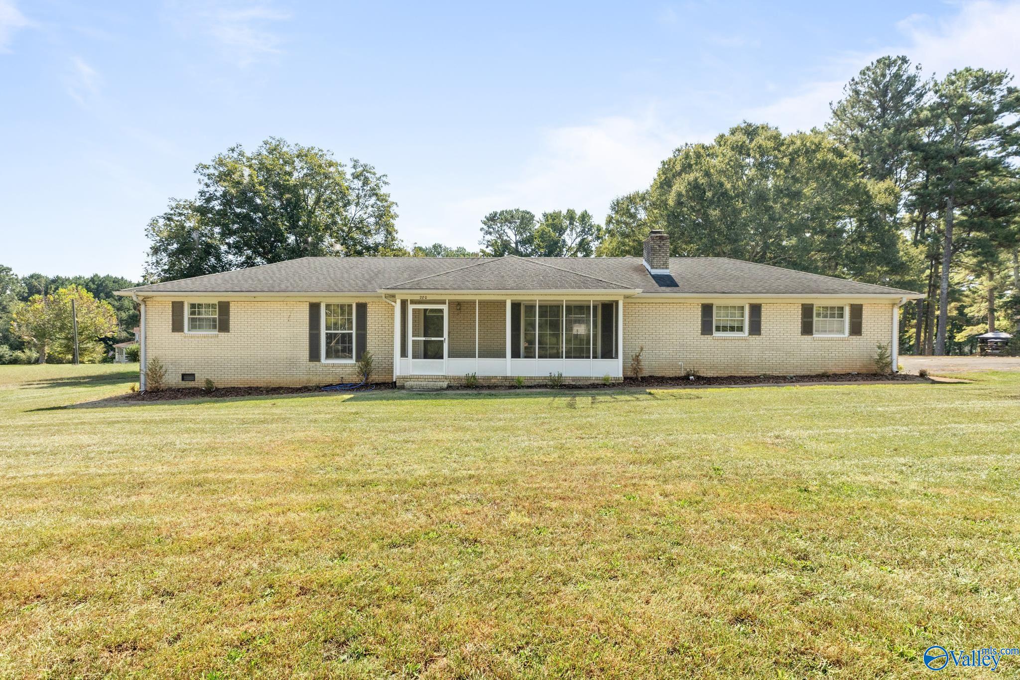 280 Bonnie Cir, Toney, AL 35773
