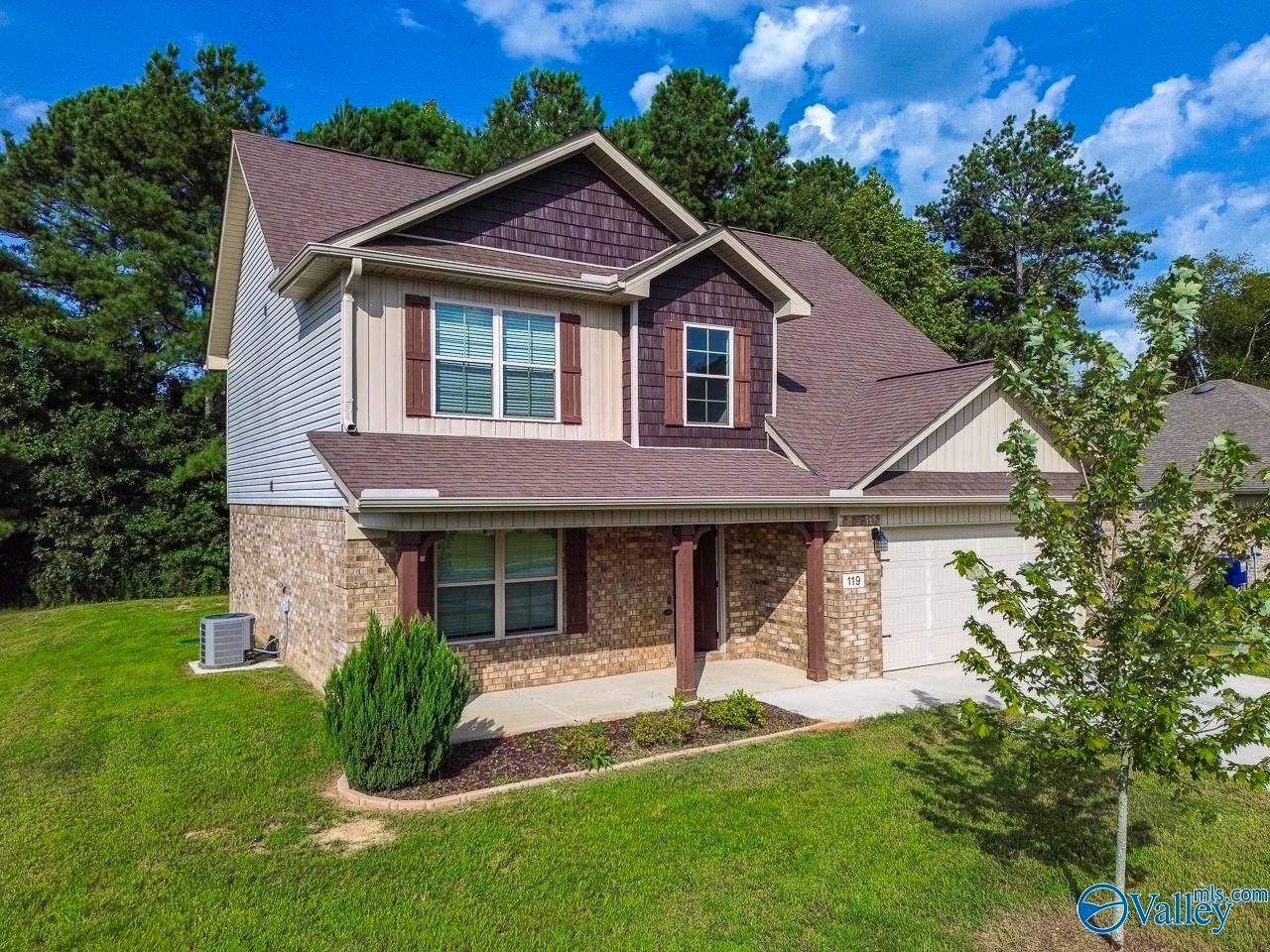119 Wyatt Cir, Owens Cross Roads, AL 35763