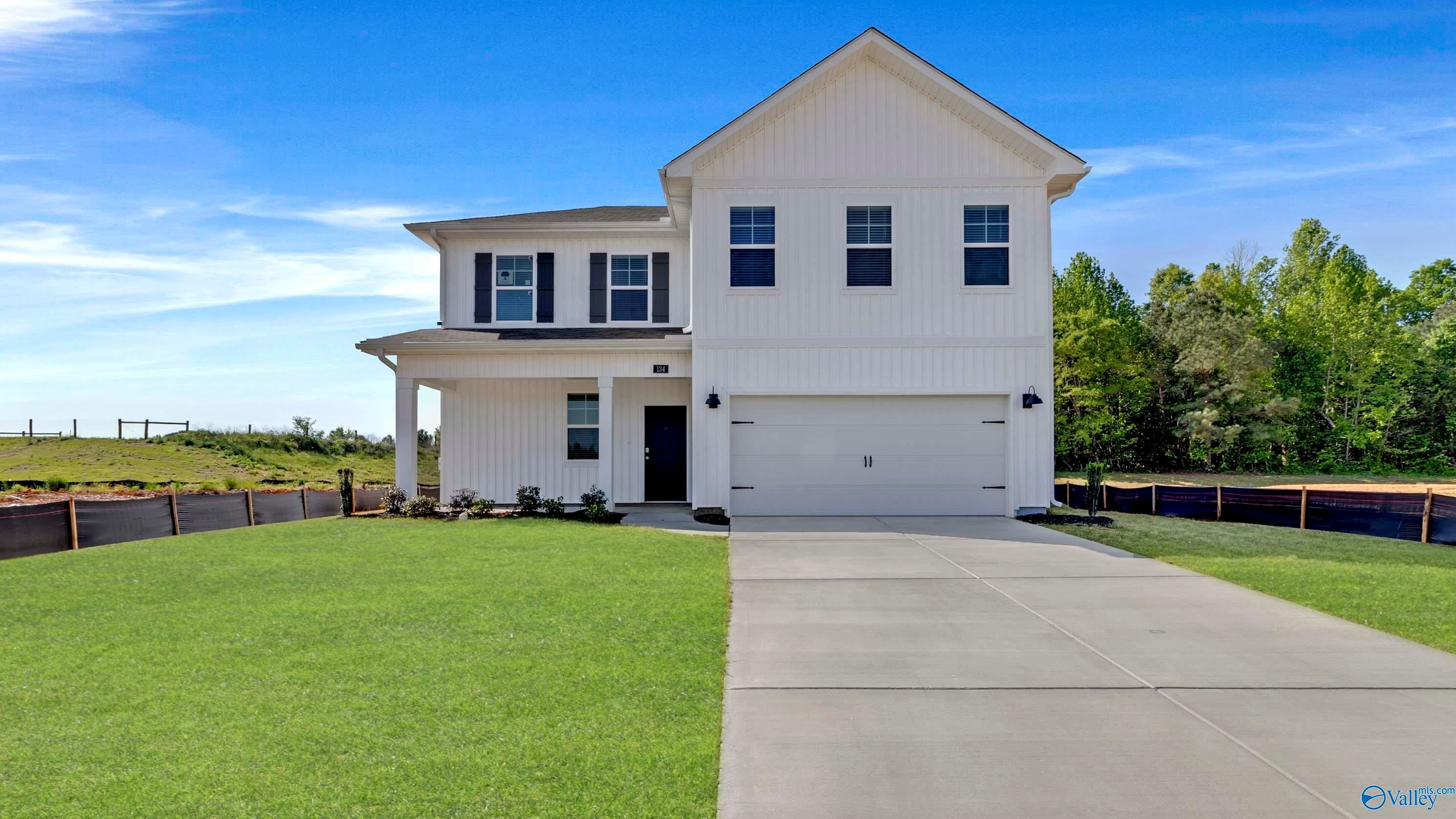 134 Trestle Point Dr, Harvest, AL 35749
