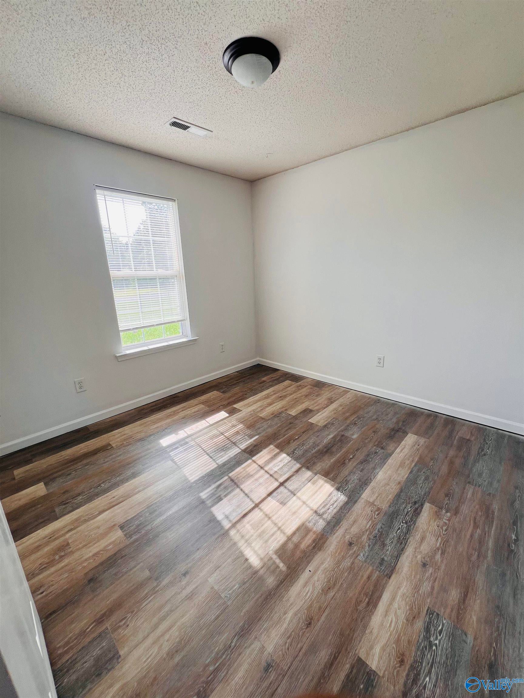 178 Travis Dr, Hazel Green, AL 35750 photo