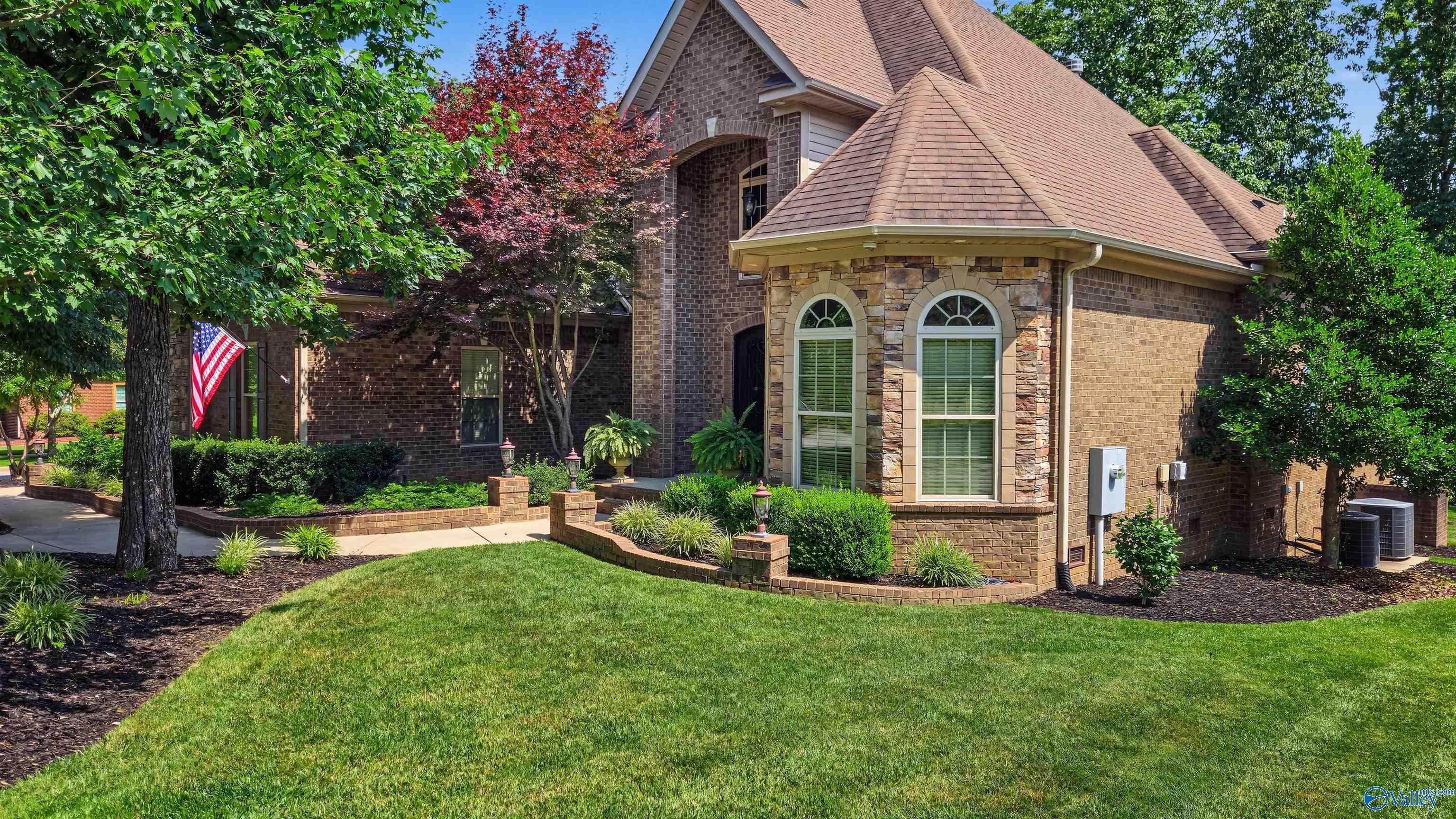 10 Bluff View Dr, Huntsville, AL 35803