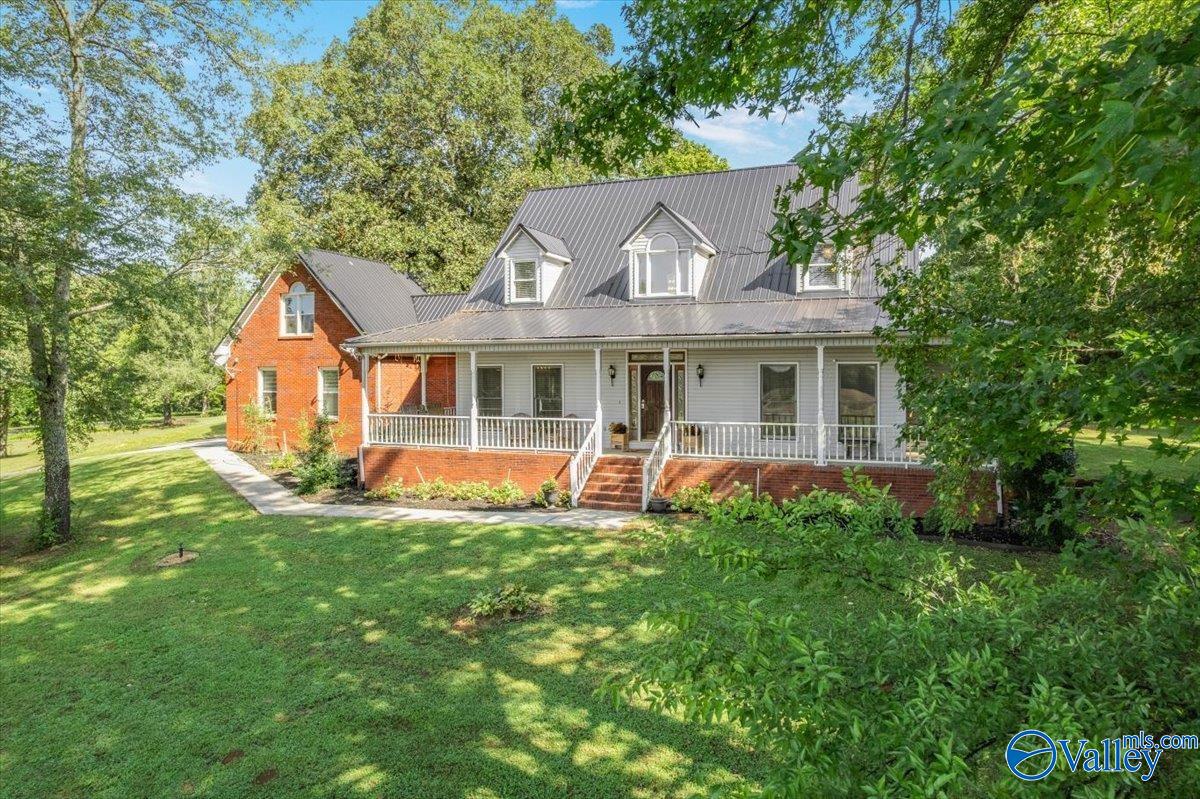 395 Billy D Harbin Rd, New Market, AL 35761