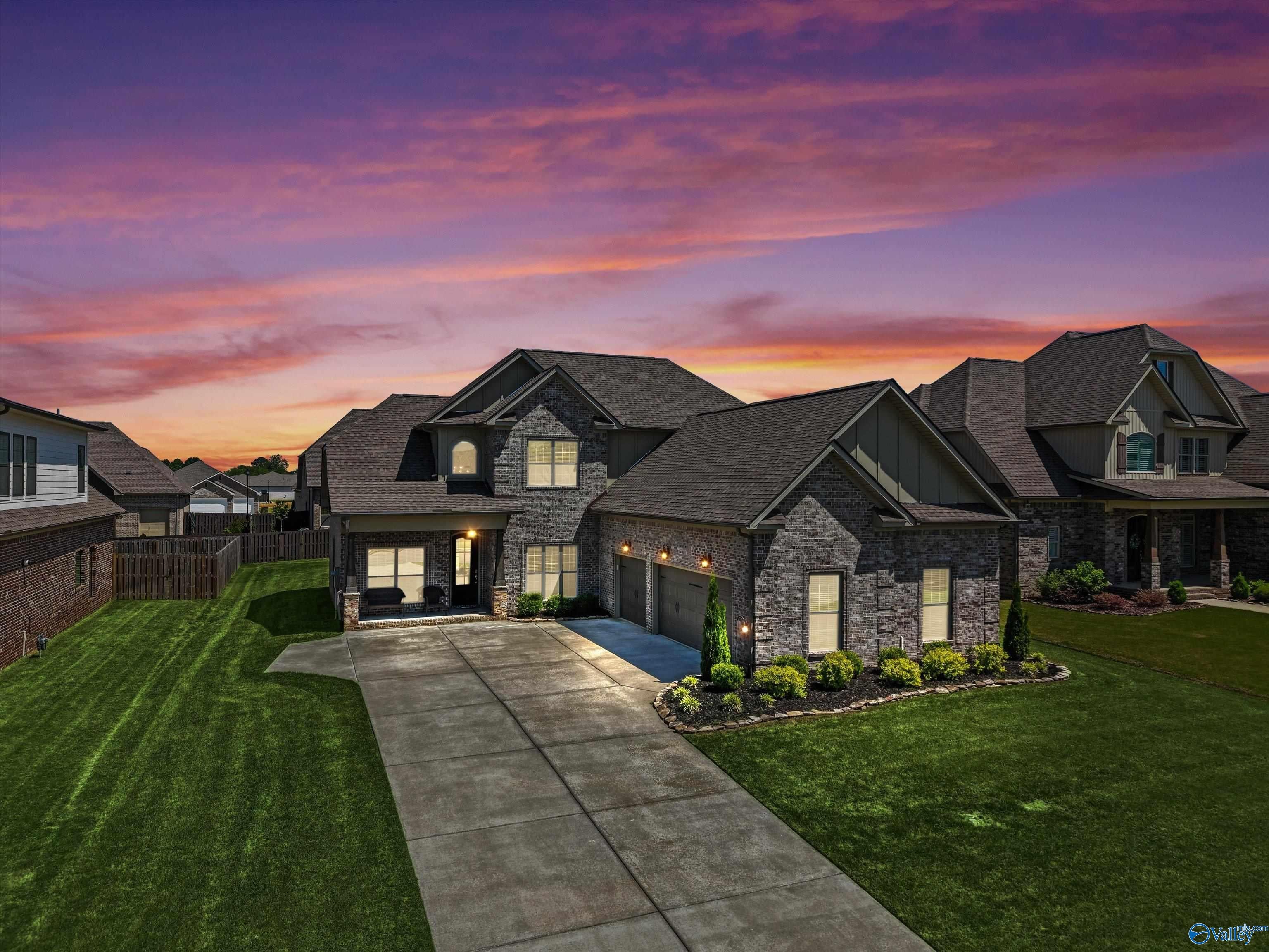 22572 Ansley Dr, Athens, AL 35613