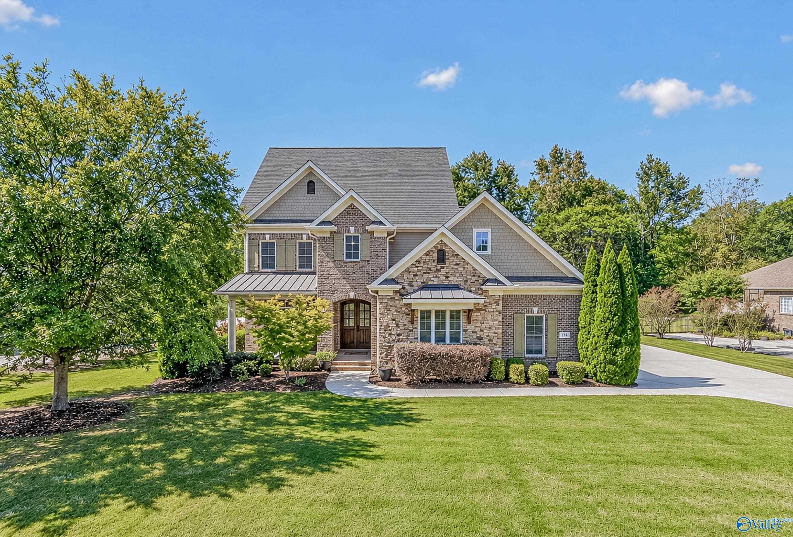 116 Waterchase Dr, Huntsville, AL 35806