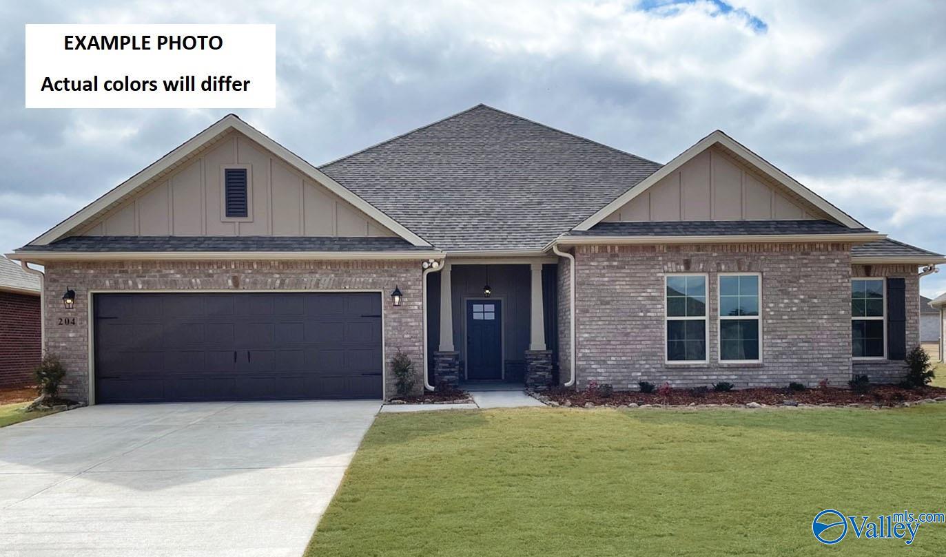 123 Dolf Leaf Ln, Huntsville, AL 35811