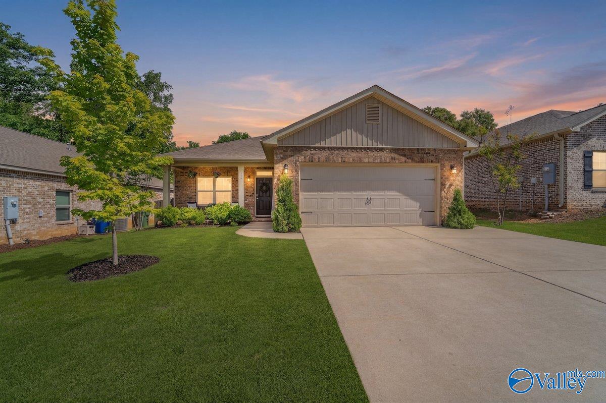 169 Heritage Brook Dr, Madison, AL 35757