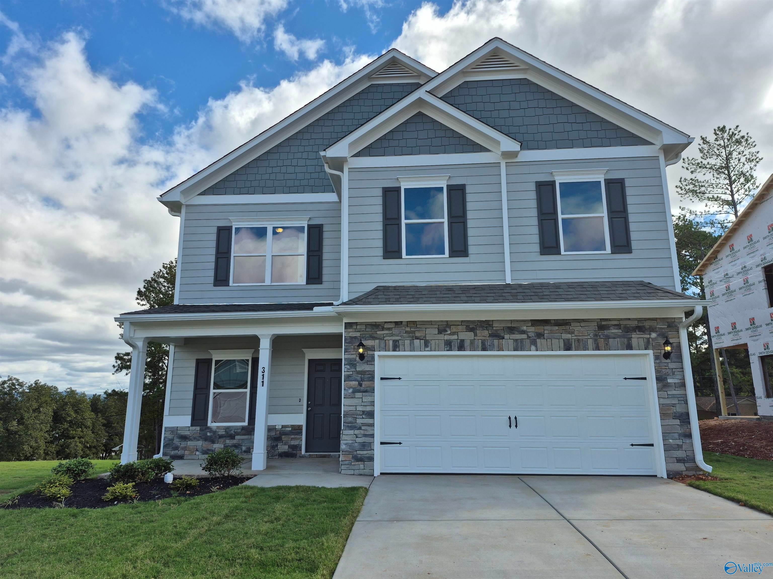 311 Valley Way, Huntsville, AL 35811