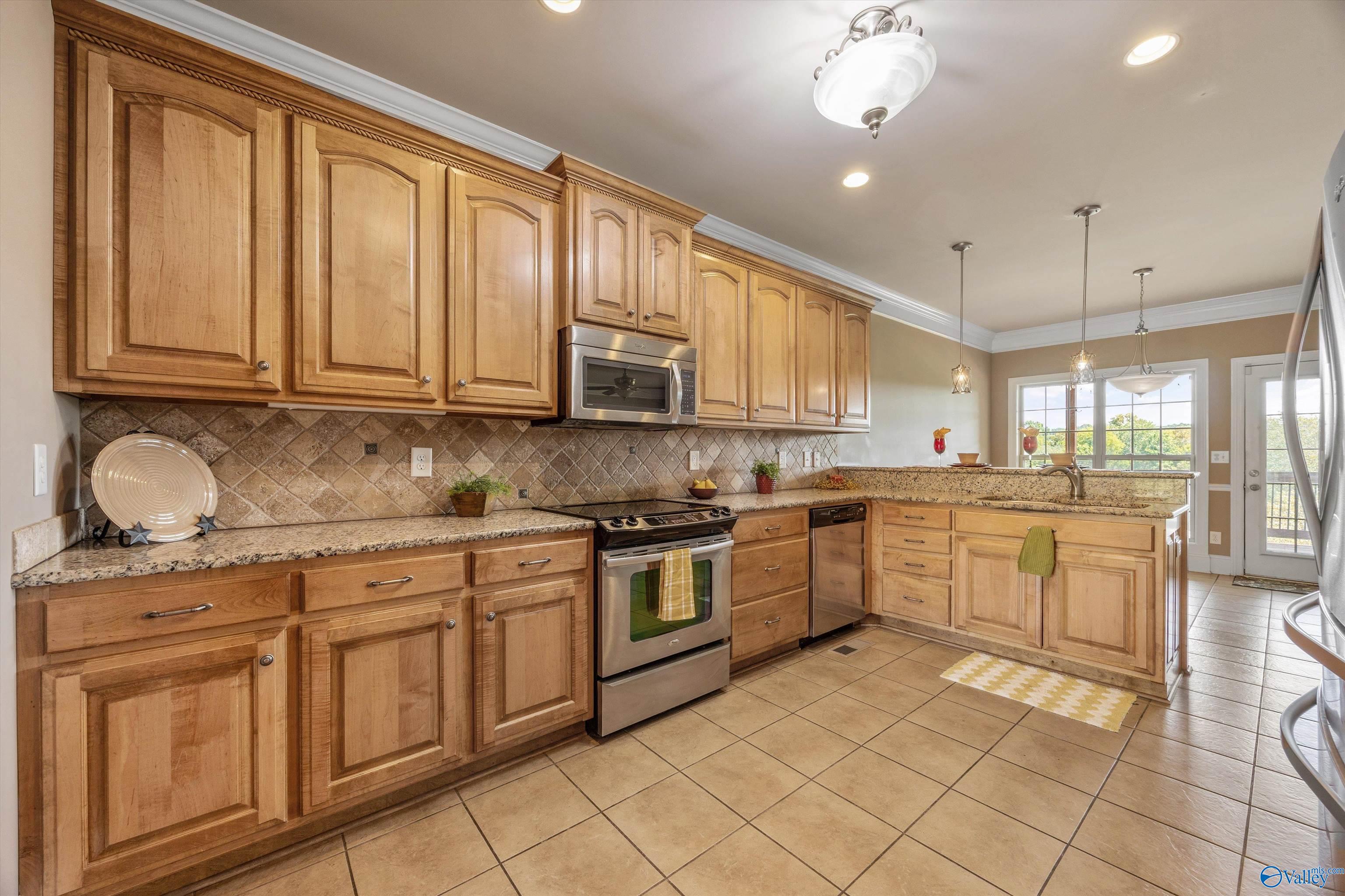 246 Brevard Blvd, Huntsville, AL 35811 photo