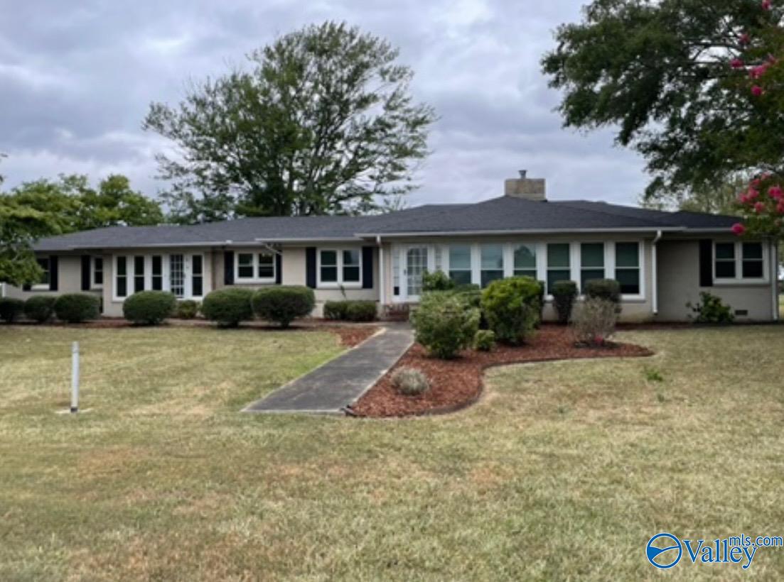 13085 Mooresville Rd, Athens, AL 35613