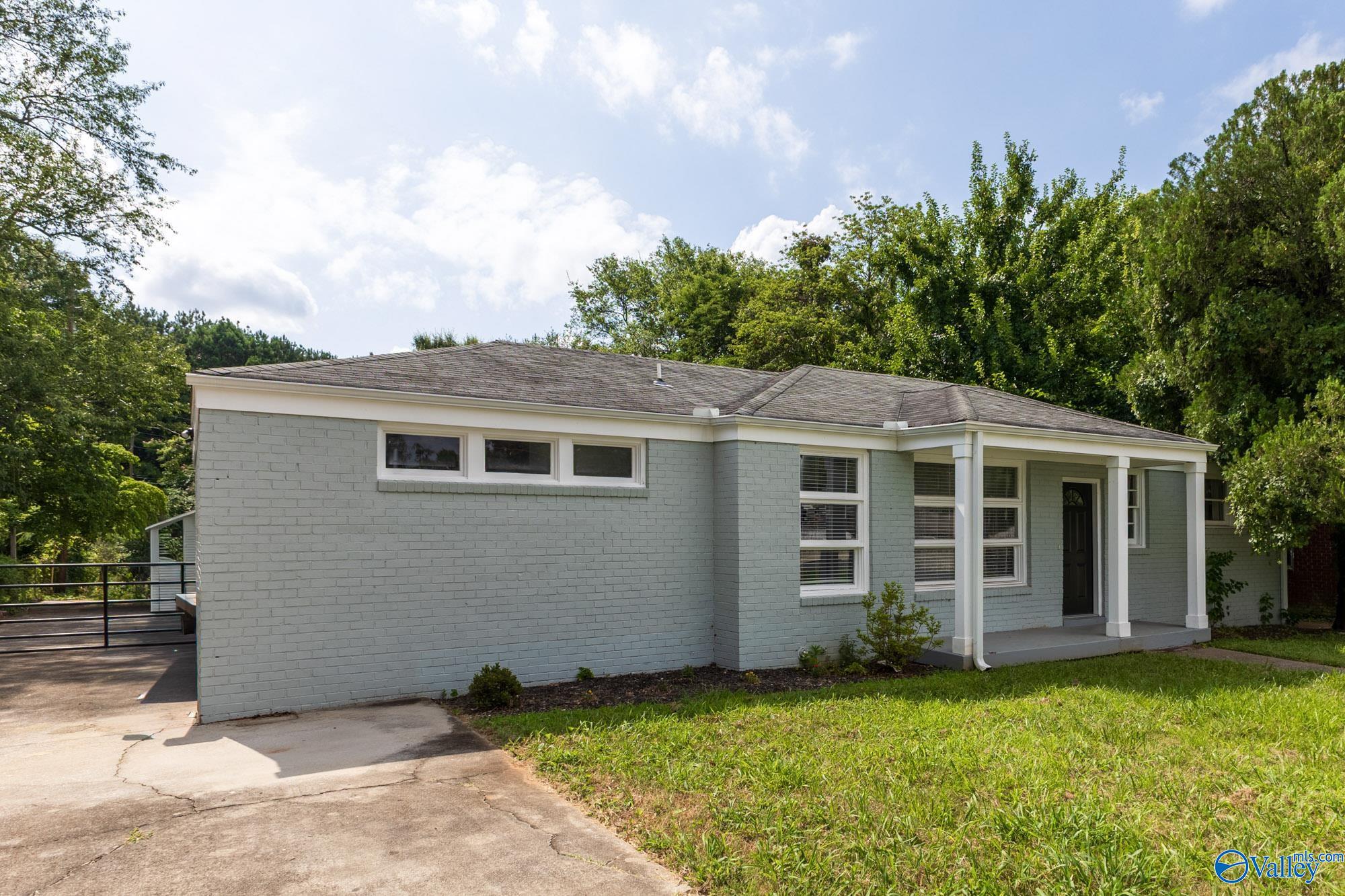 4004 Memorial Pkwy, Huntsville, AL 35810