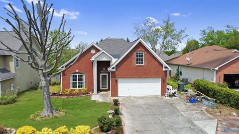 Single Family Residence in Huntsville AL 2520 Quail Ridge Lane.jpg