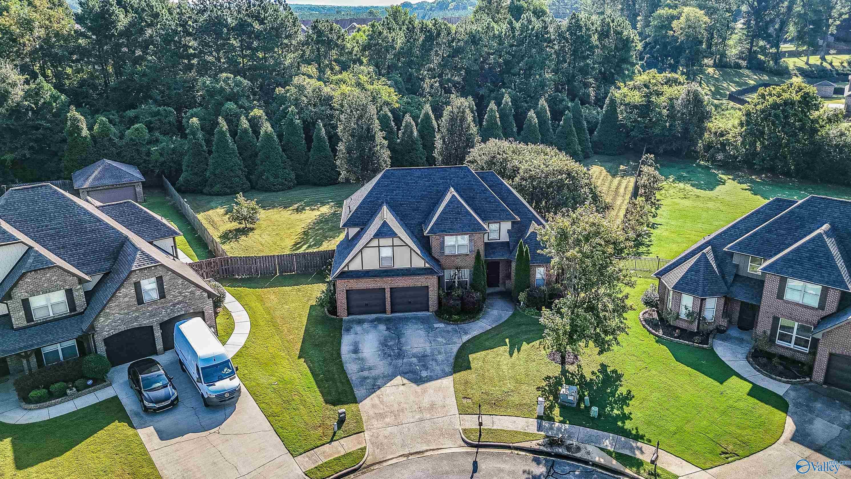 127 Windridge Way, Huntsville, AL 35824