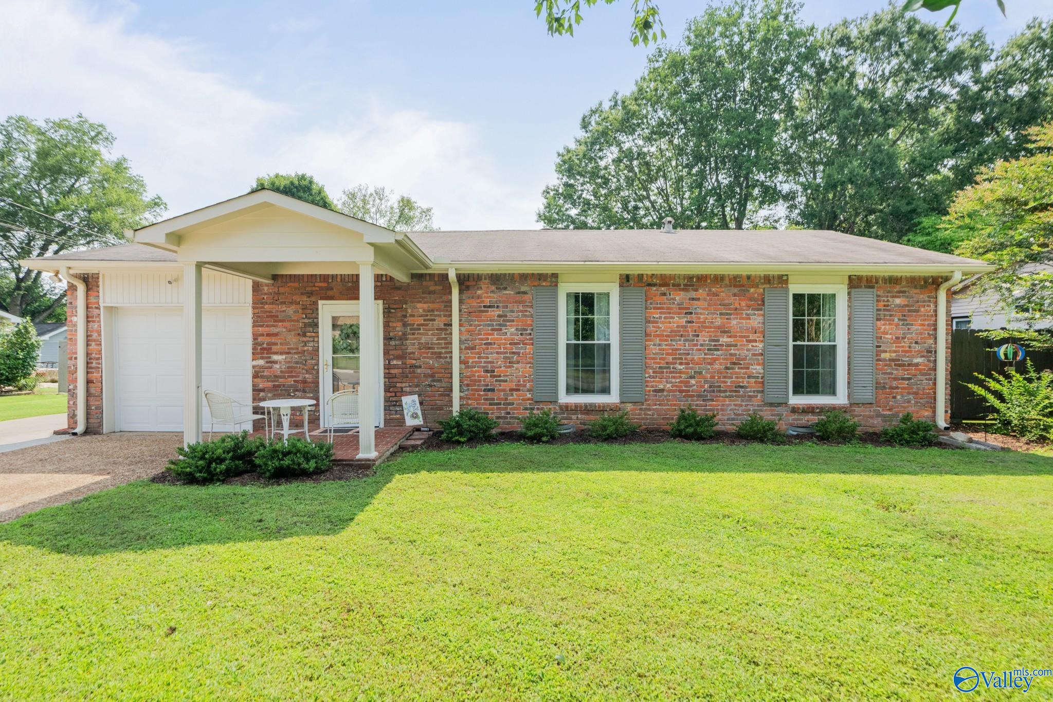 11020 Crestfield Dr, Huntsville, AL 35803 photo