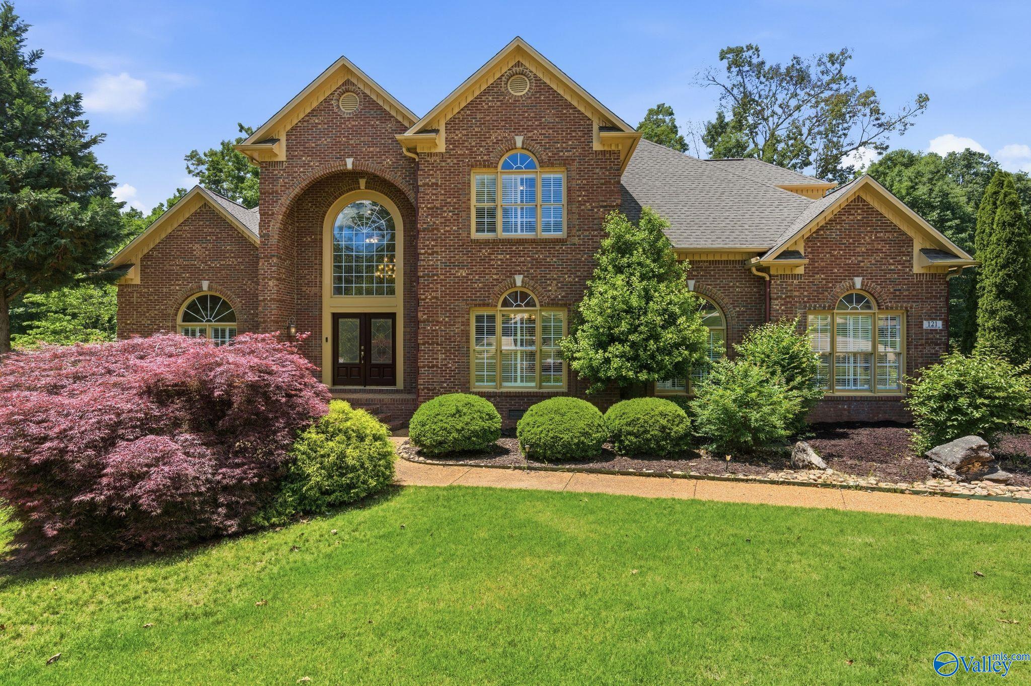 121 Cheekwood Dr, Madison, AL 35758