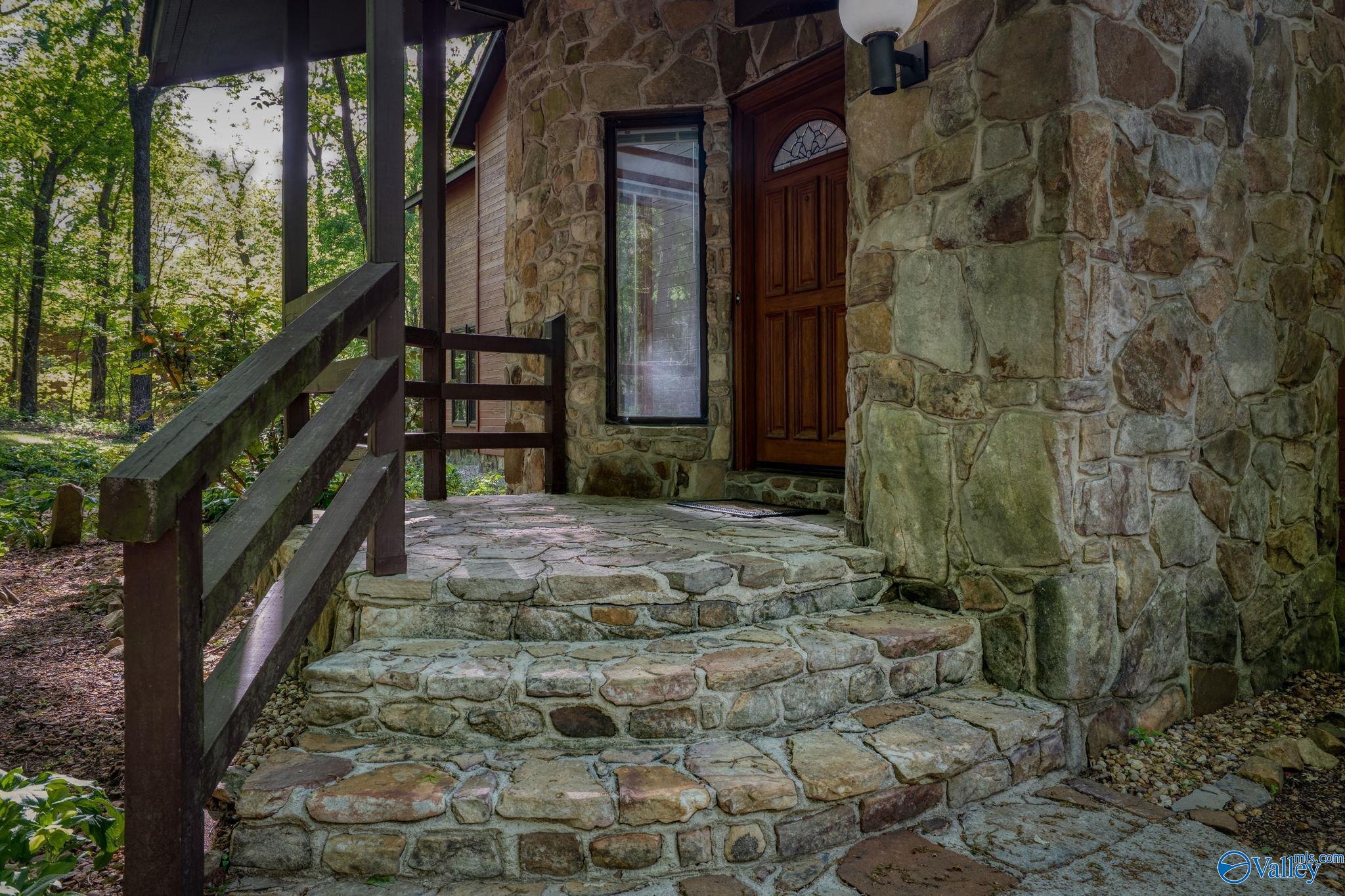 5000 Sunset Blf, Huntsville, AL 35803 photo