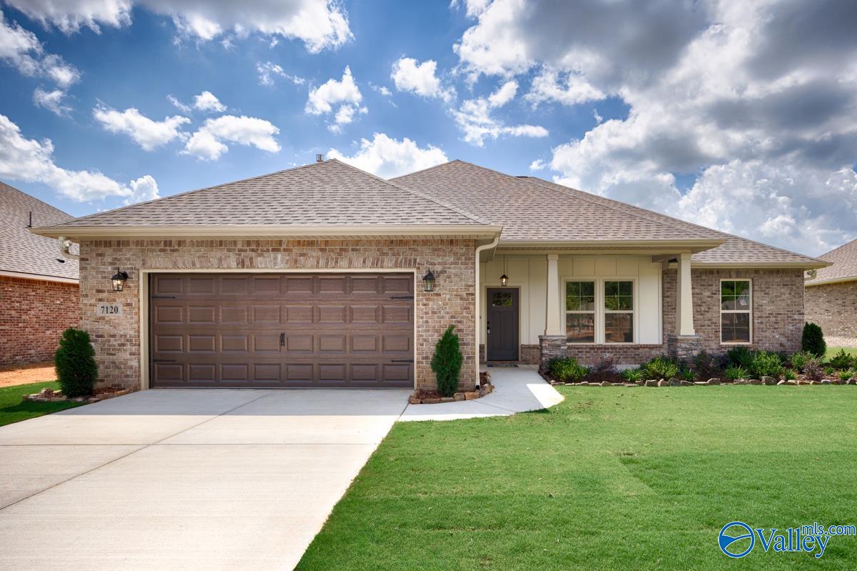 7120 Springwell Ct, Gurley, AL 35748